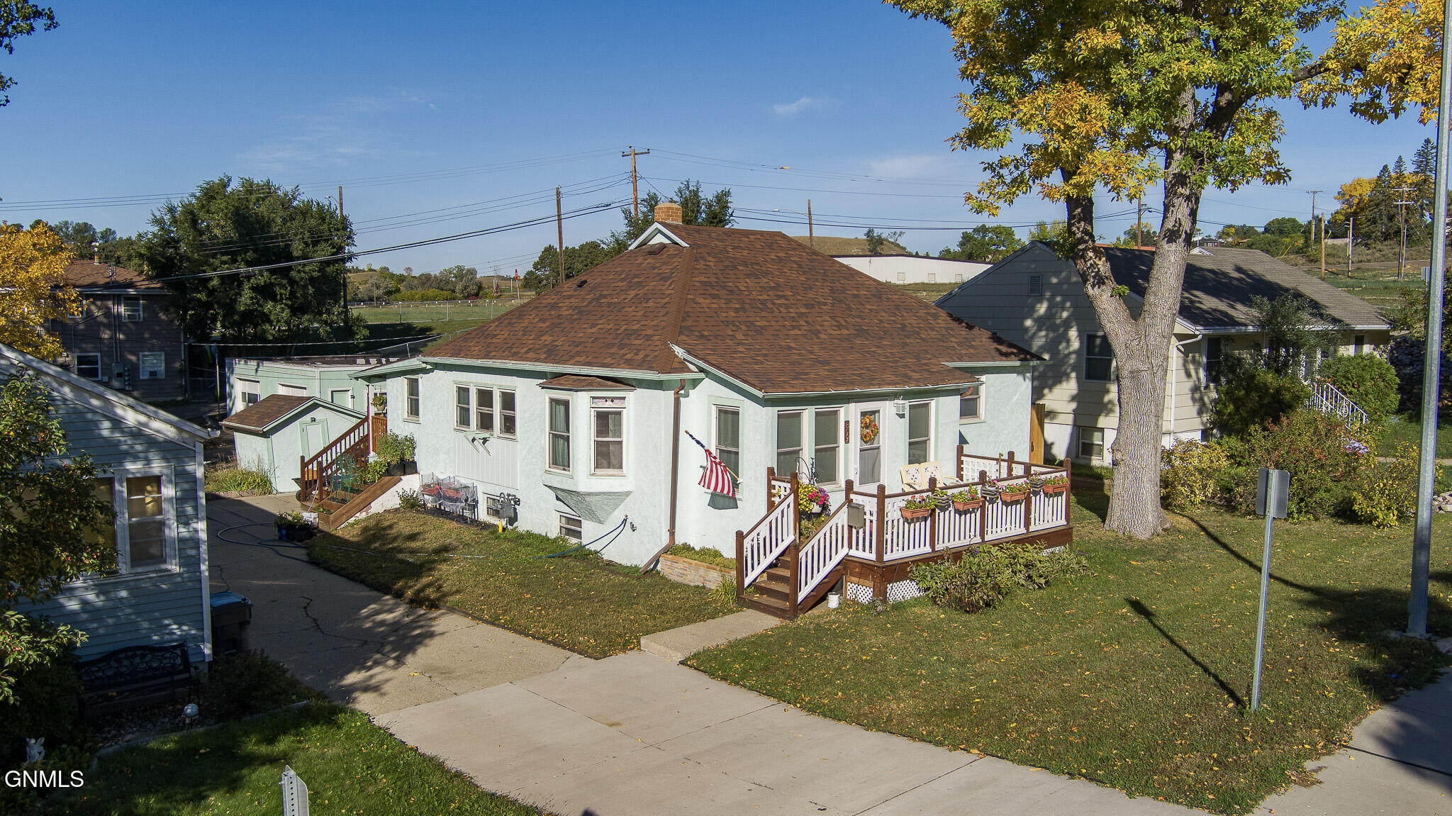 main property photo 1