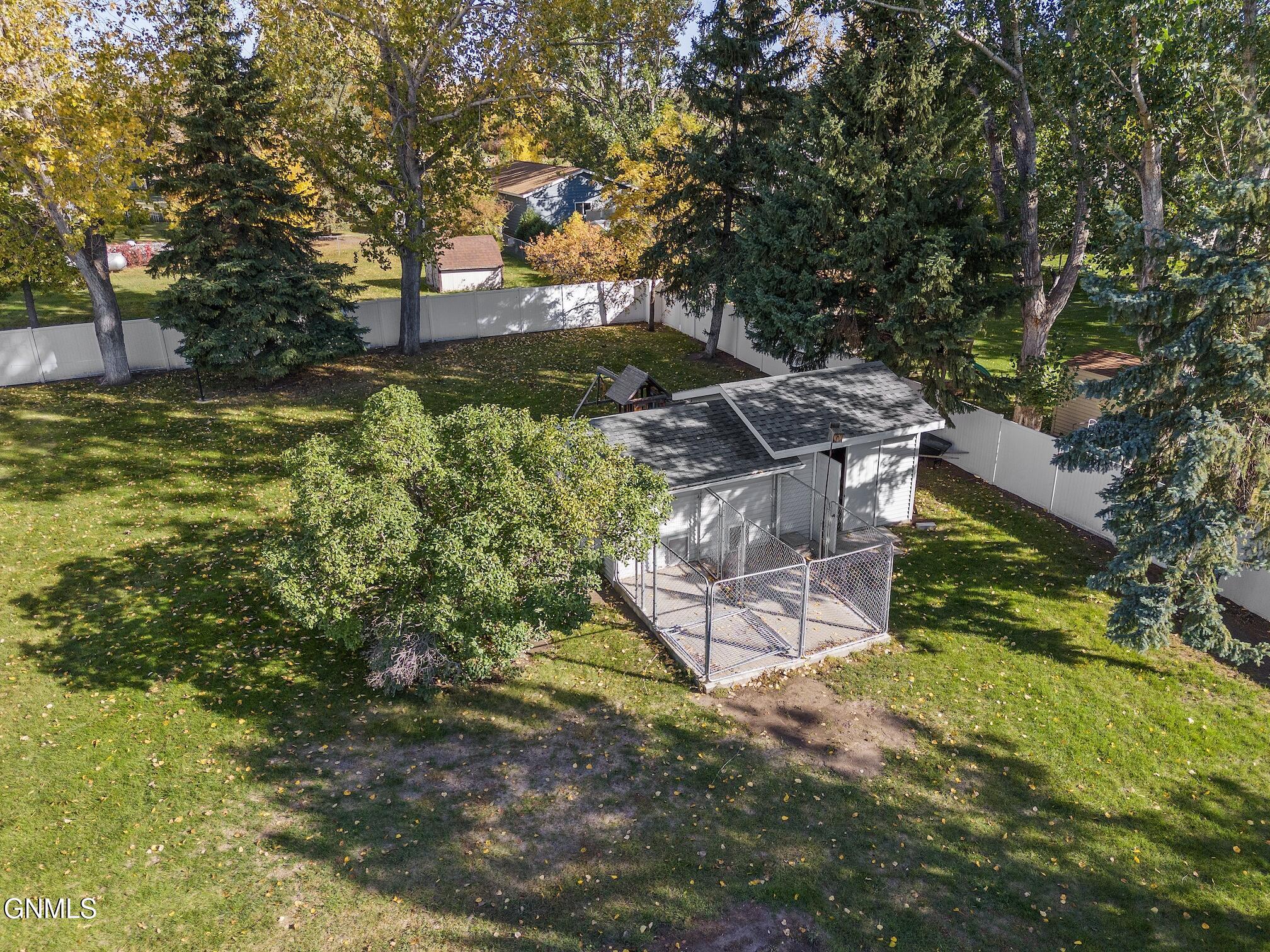 main property photo 42
