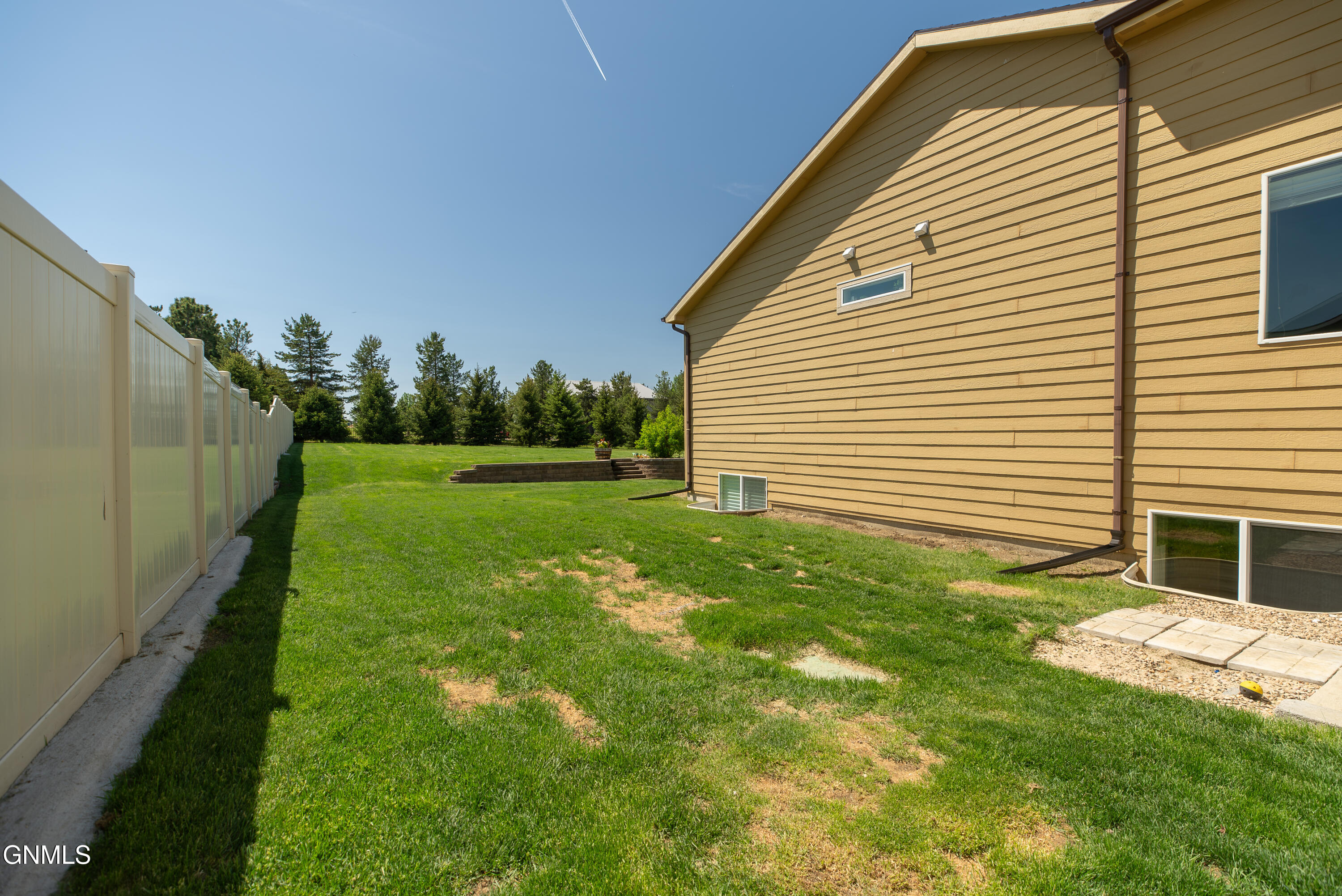 main property photo 58