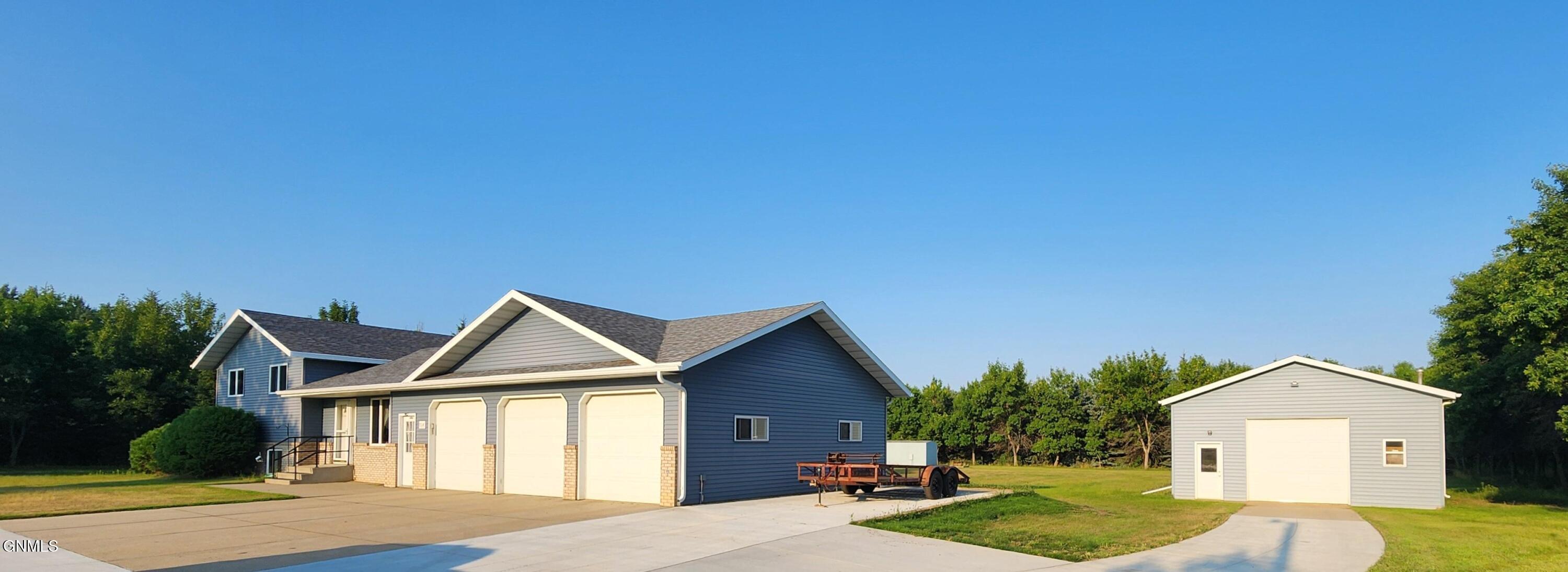 main property photo 54