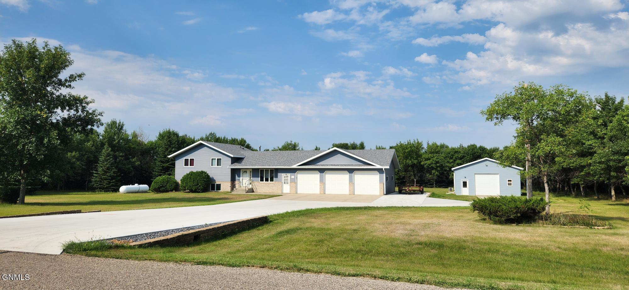 main property photo 73