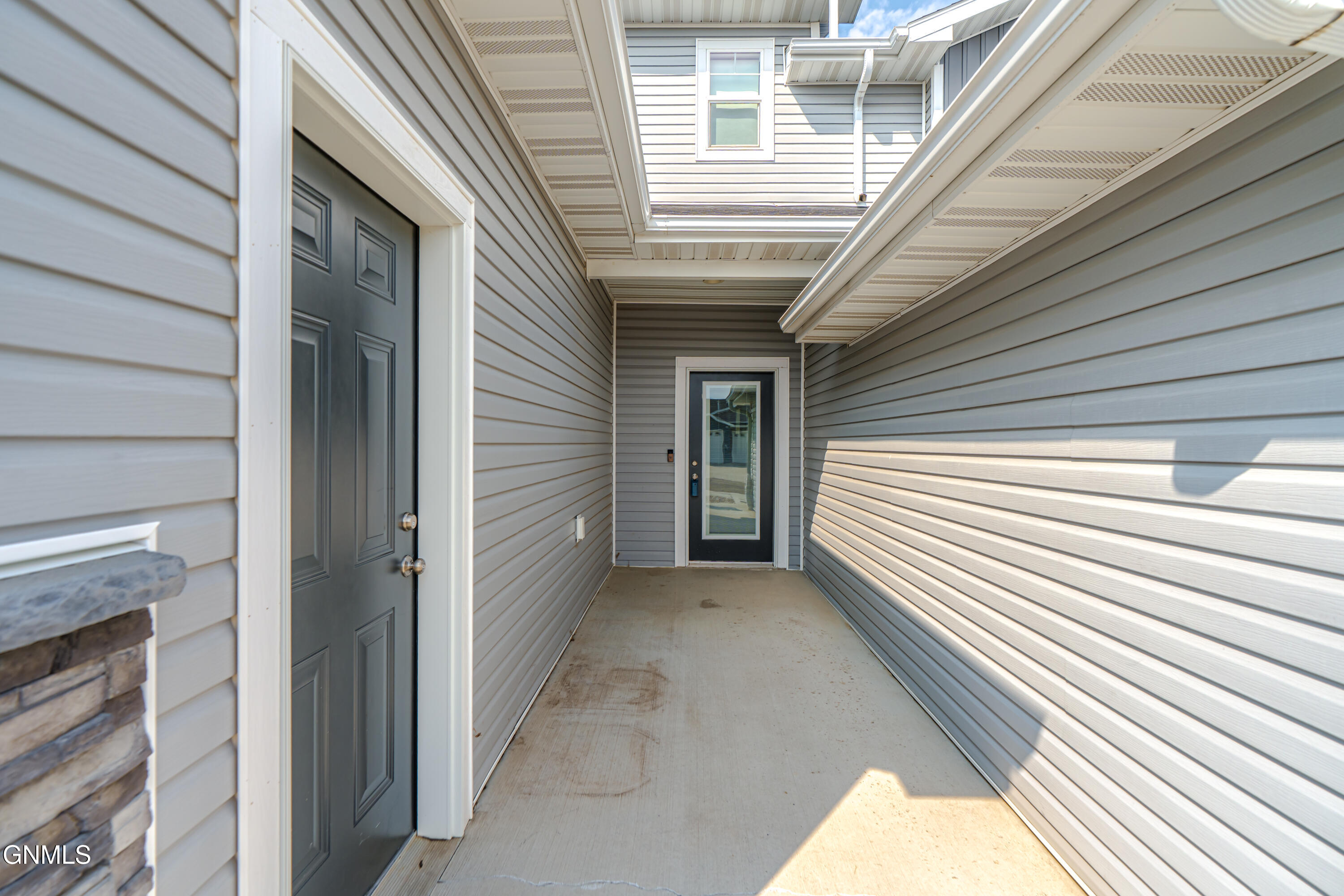 main property photo 49