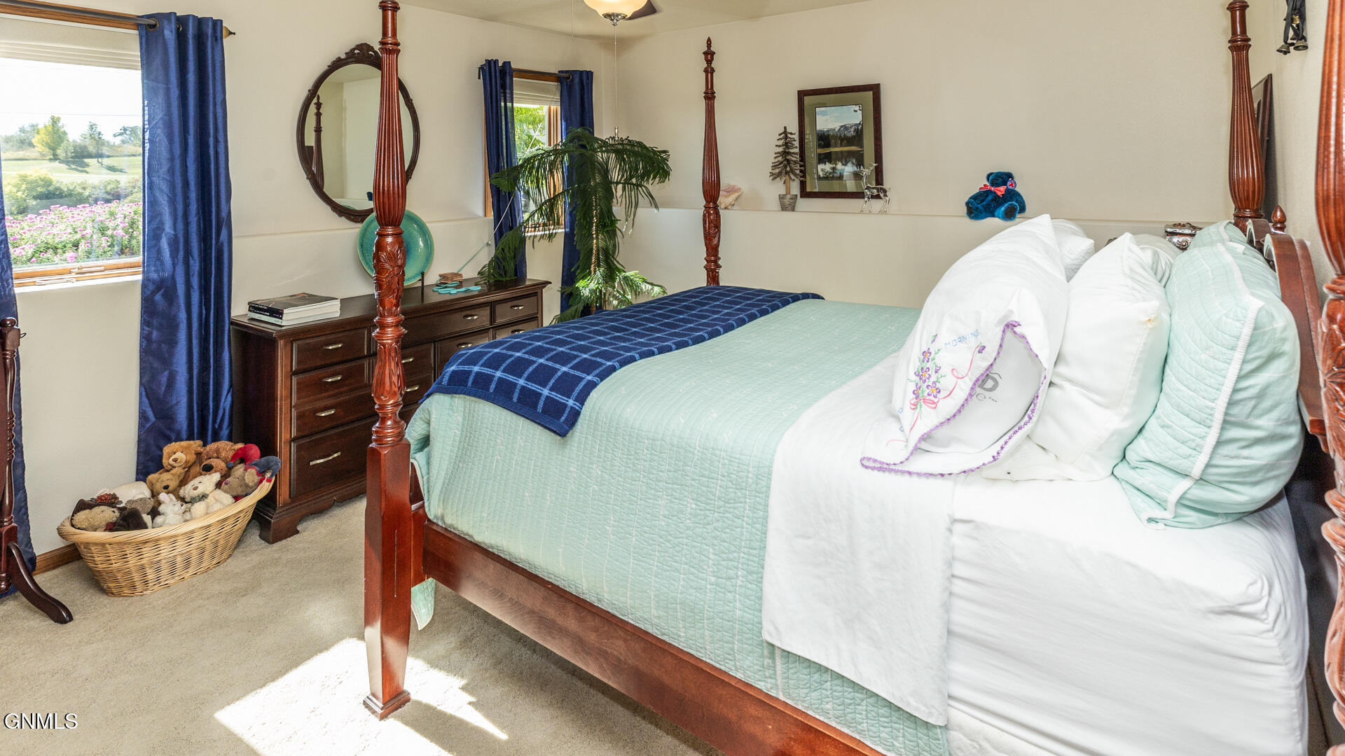 main property photo 14