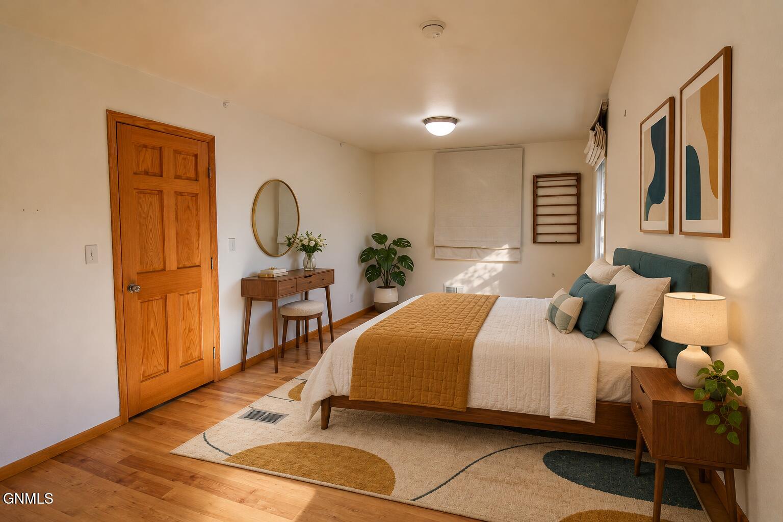 main property photo 24