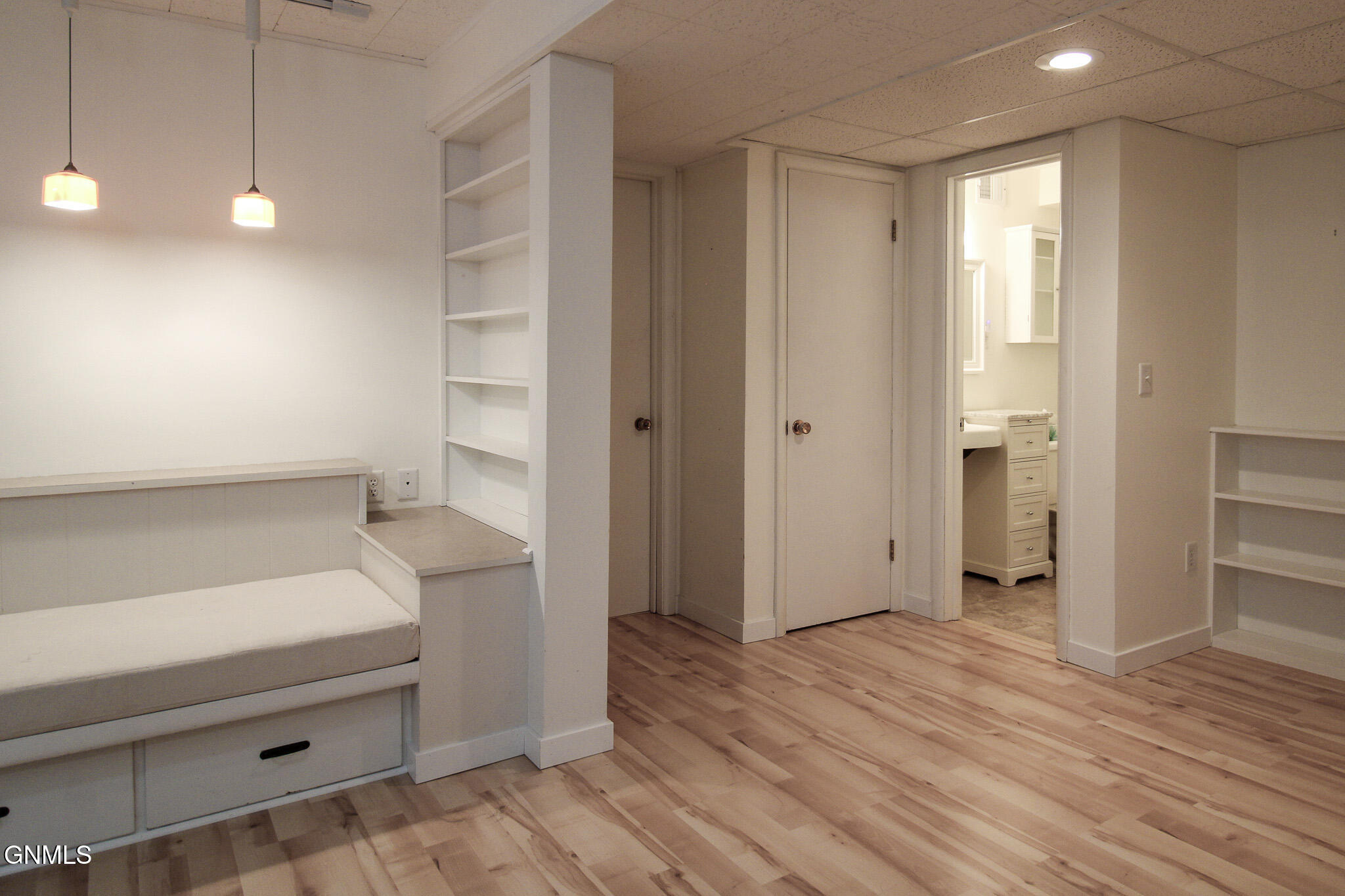 main property photo 48
