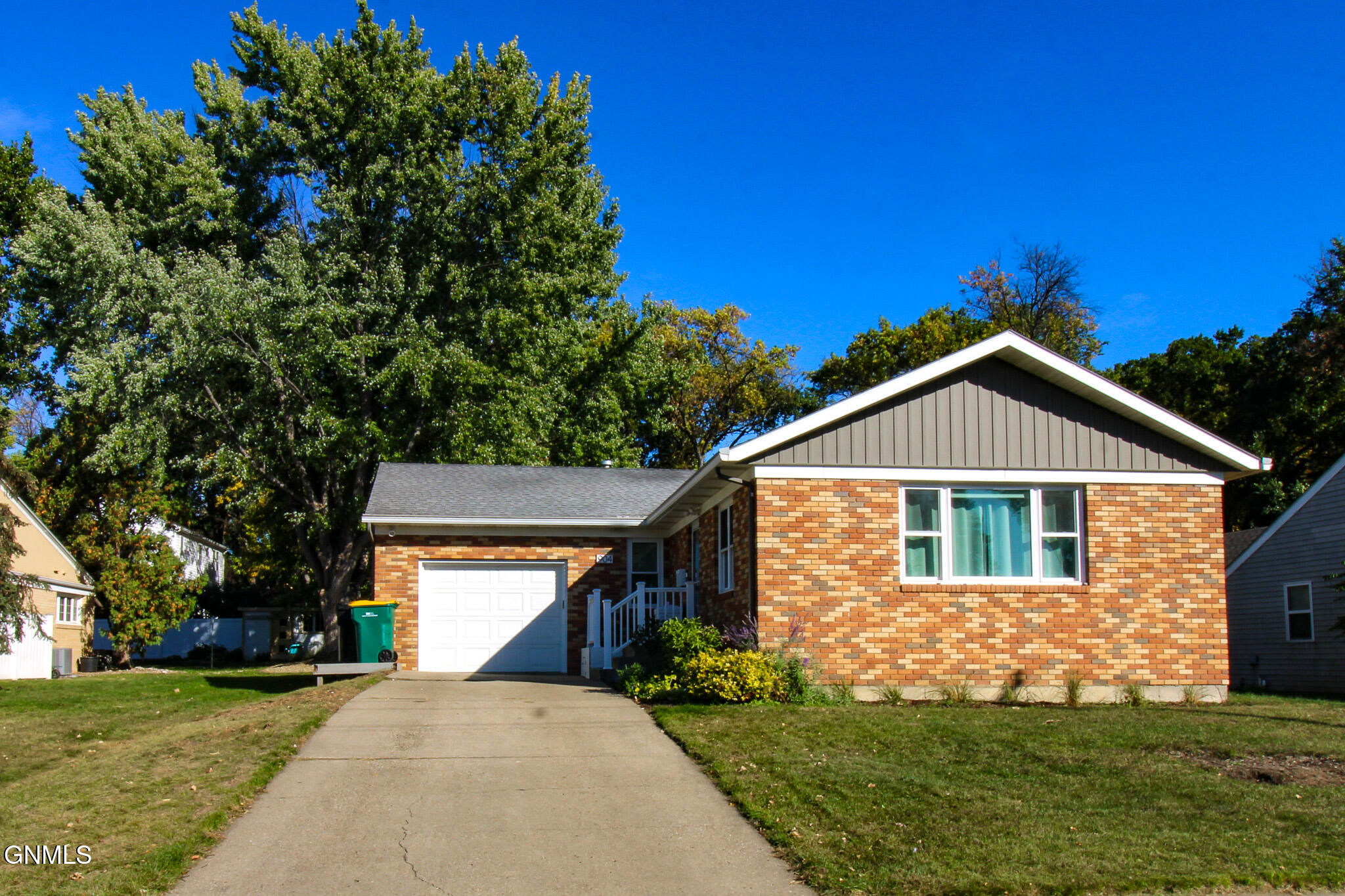main property photo 61