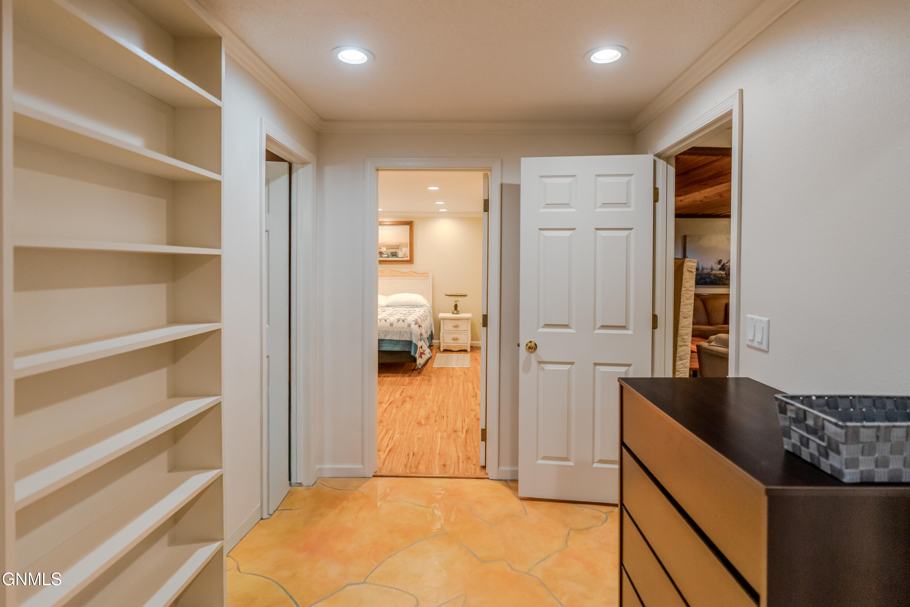 main property photo 74