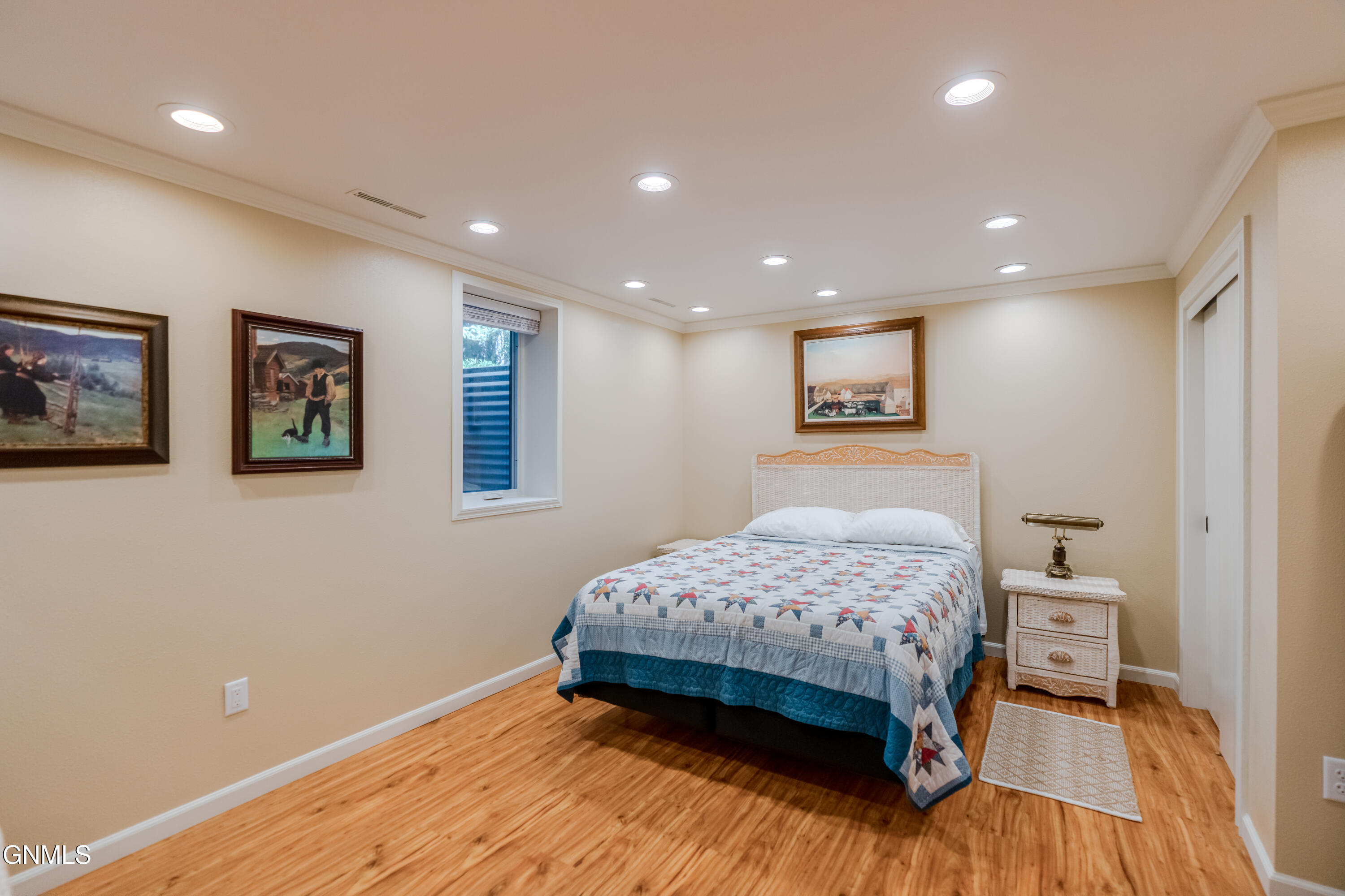 main property photo 79