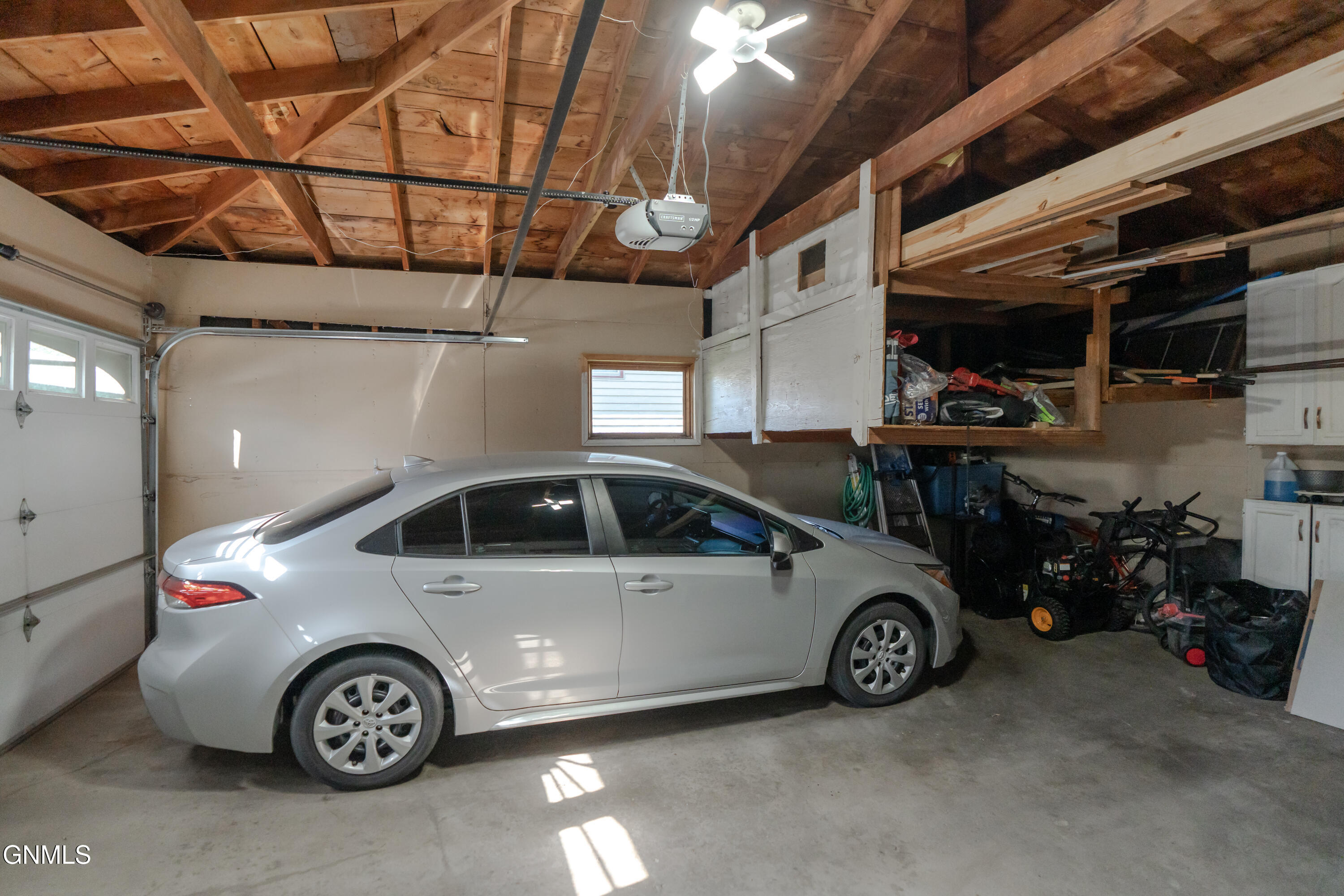 main property photo 83