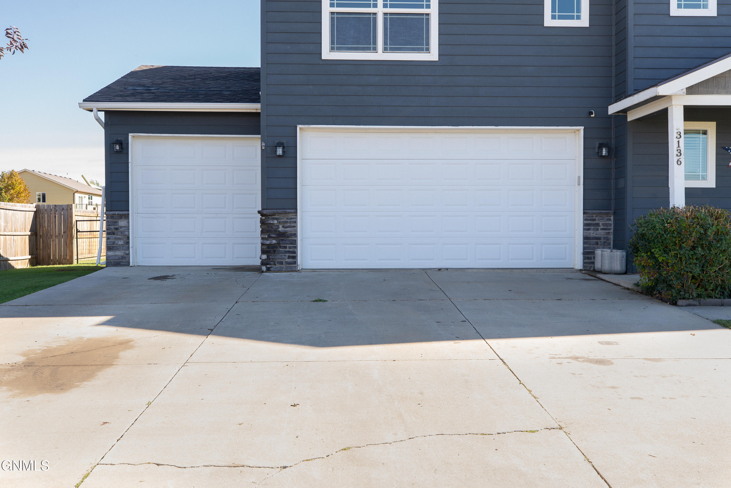 main property photo 60
