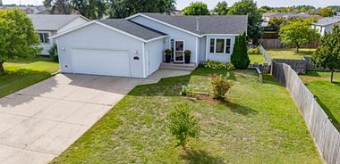 image of property with 4 Bed | 2 Bath | 2,248 Sqft