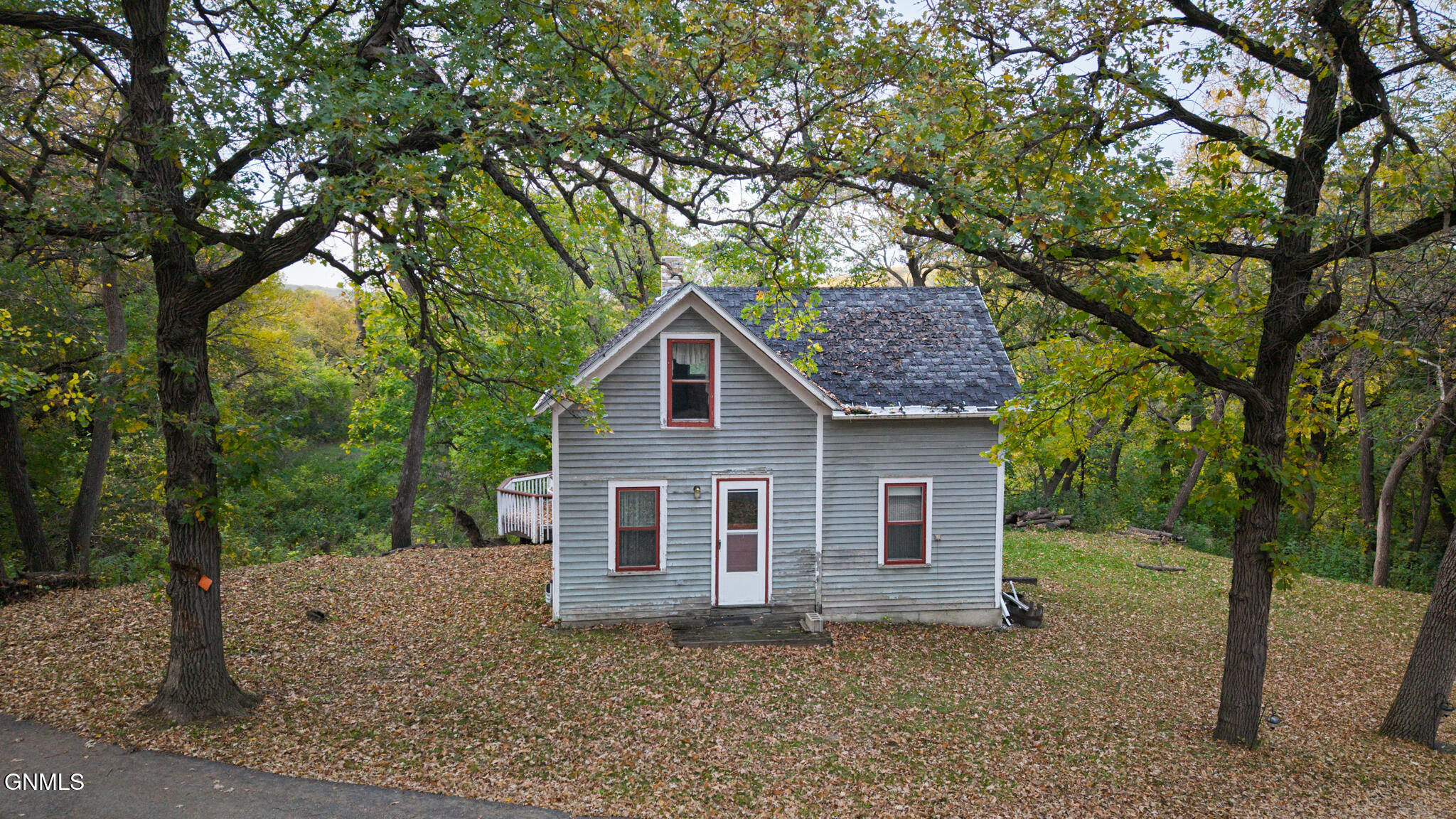 main property photo 1