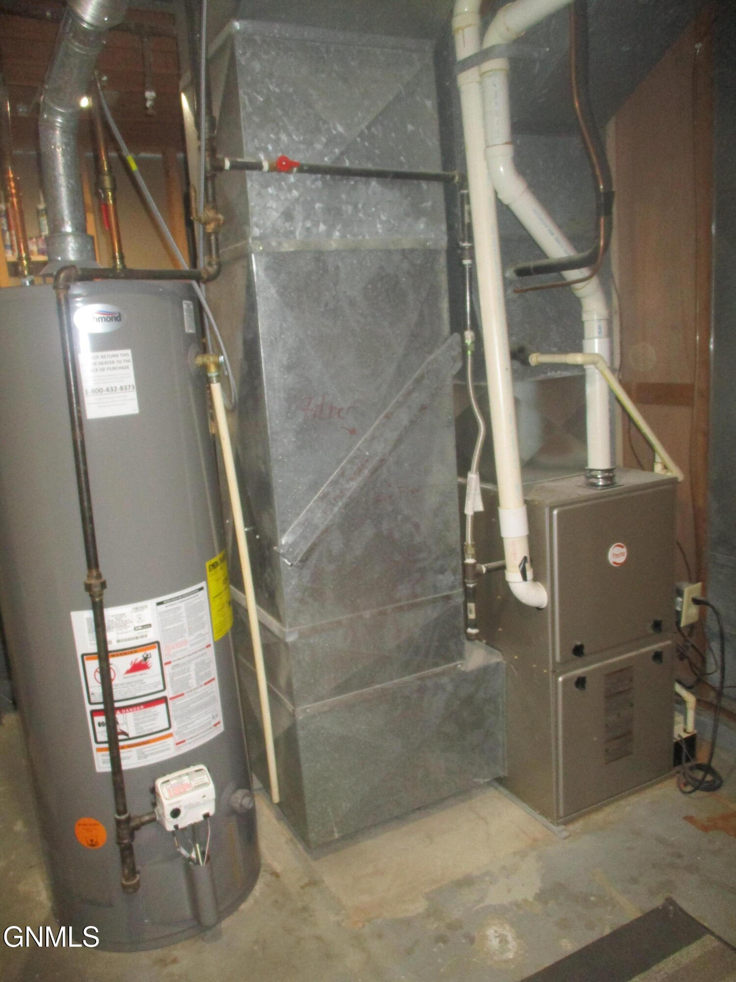 main property photo 27