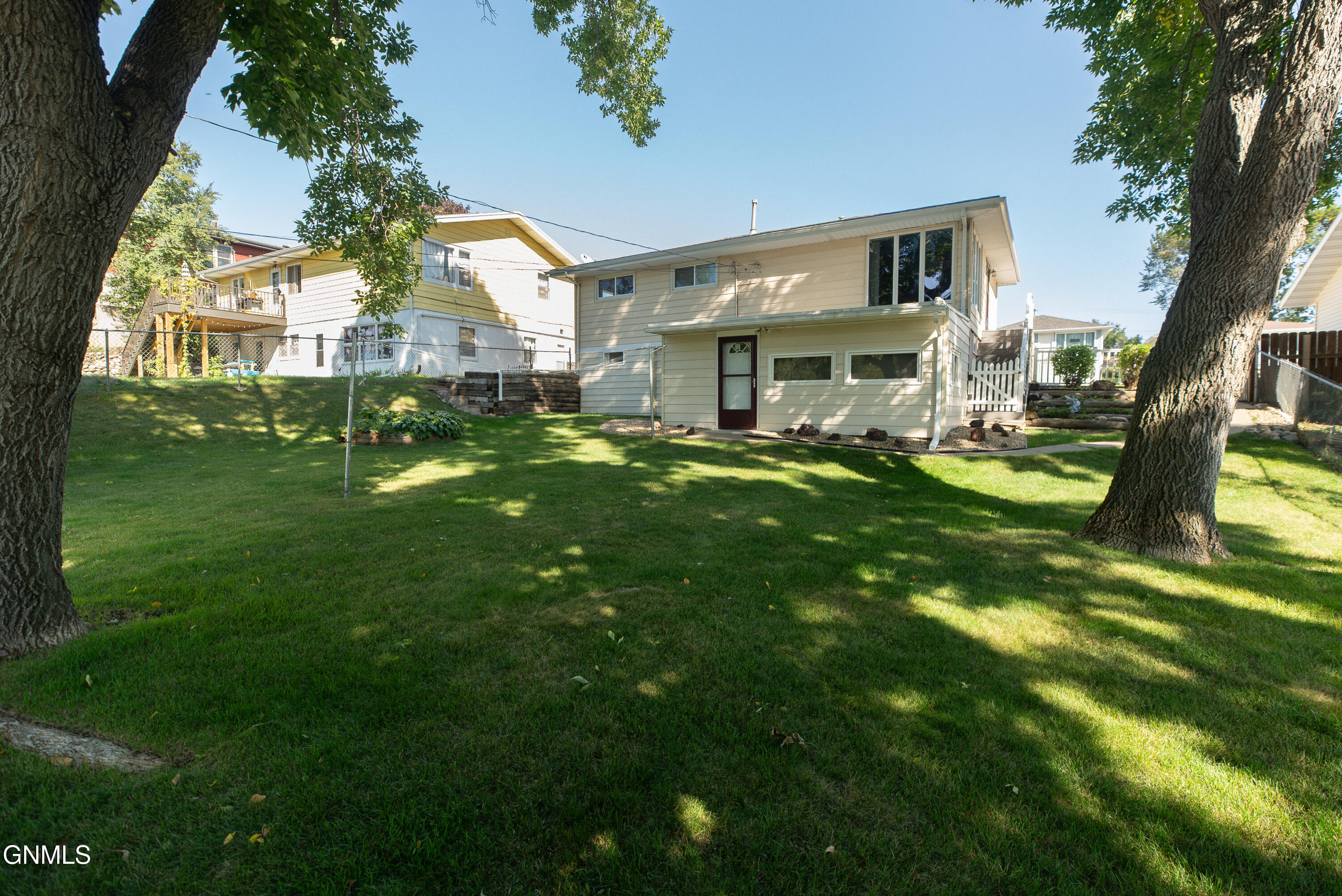main property photo 62