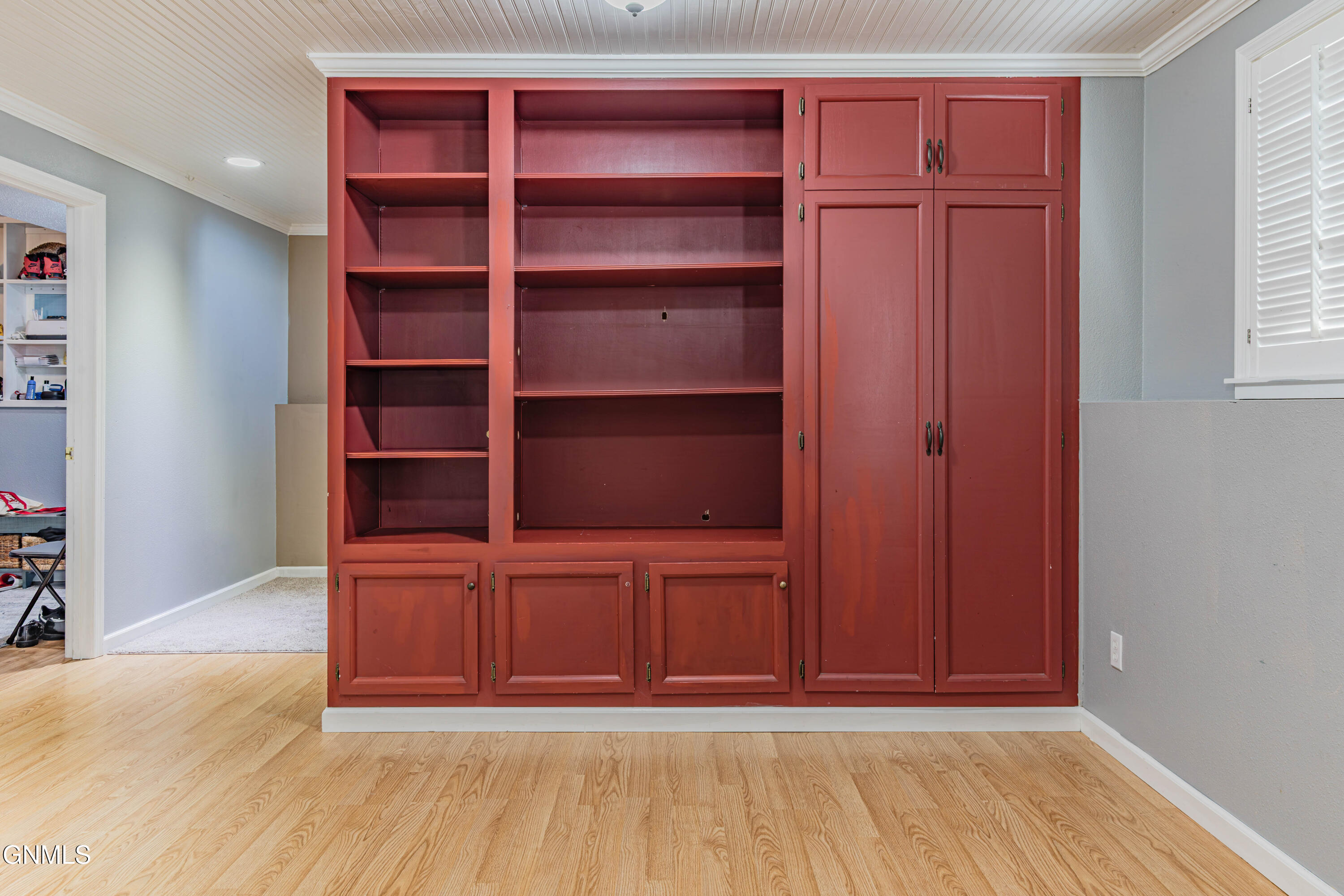 main property photo 26