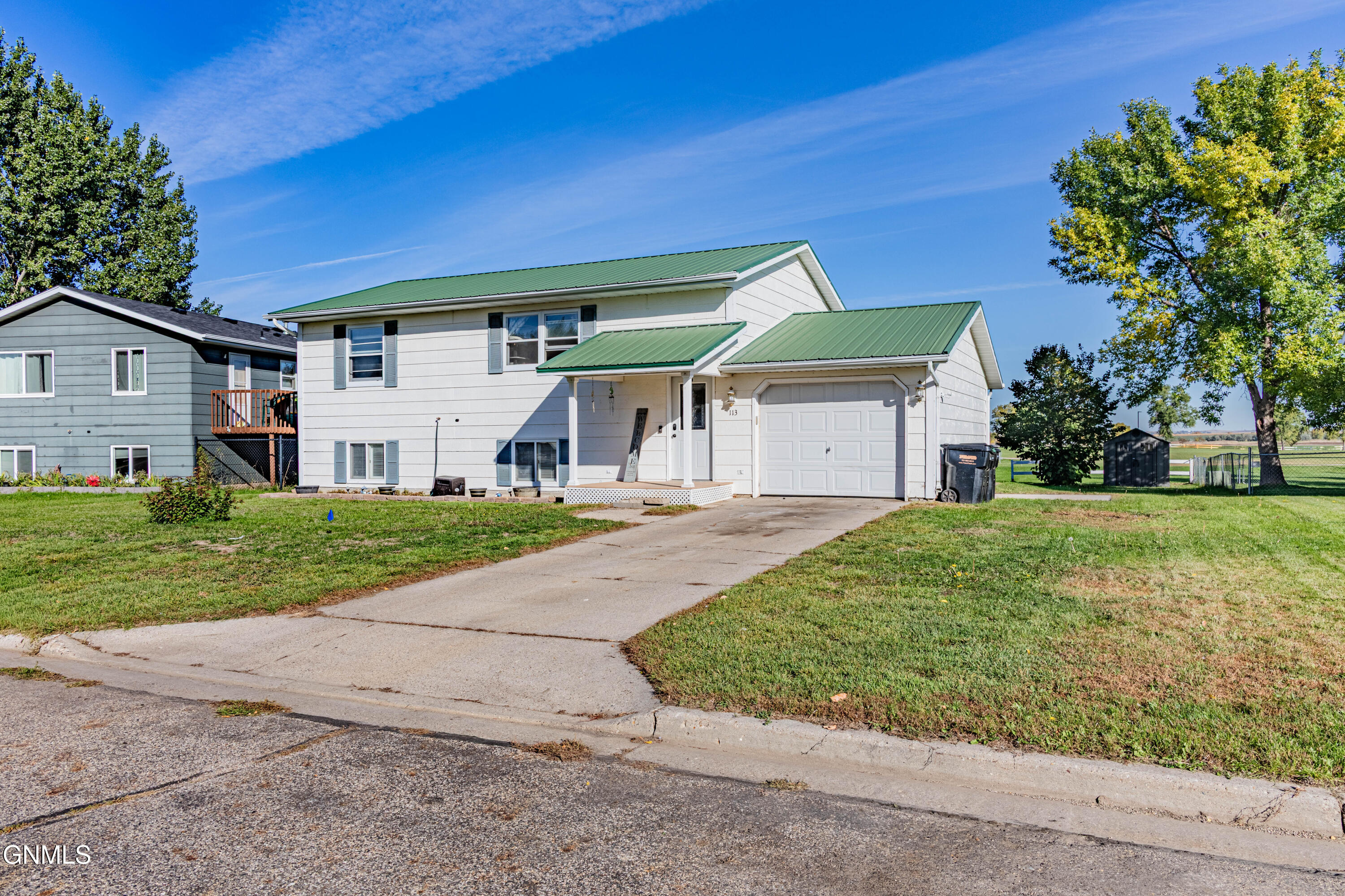 main property photo 38