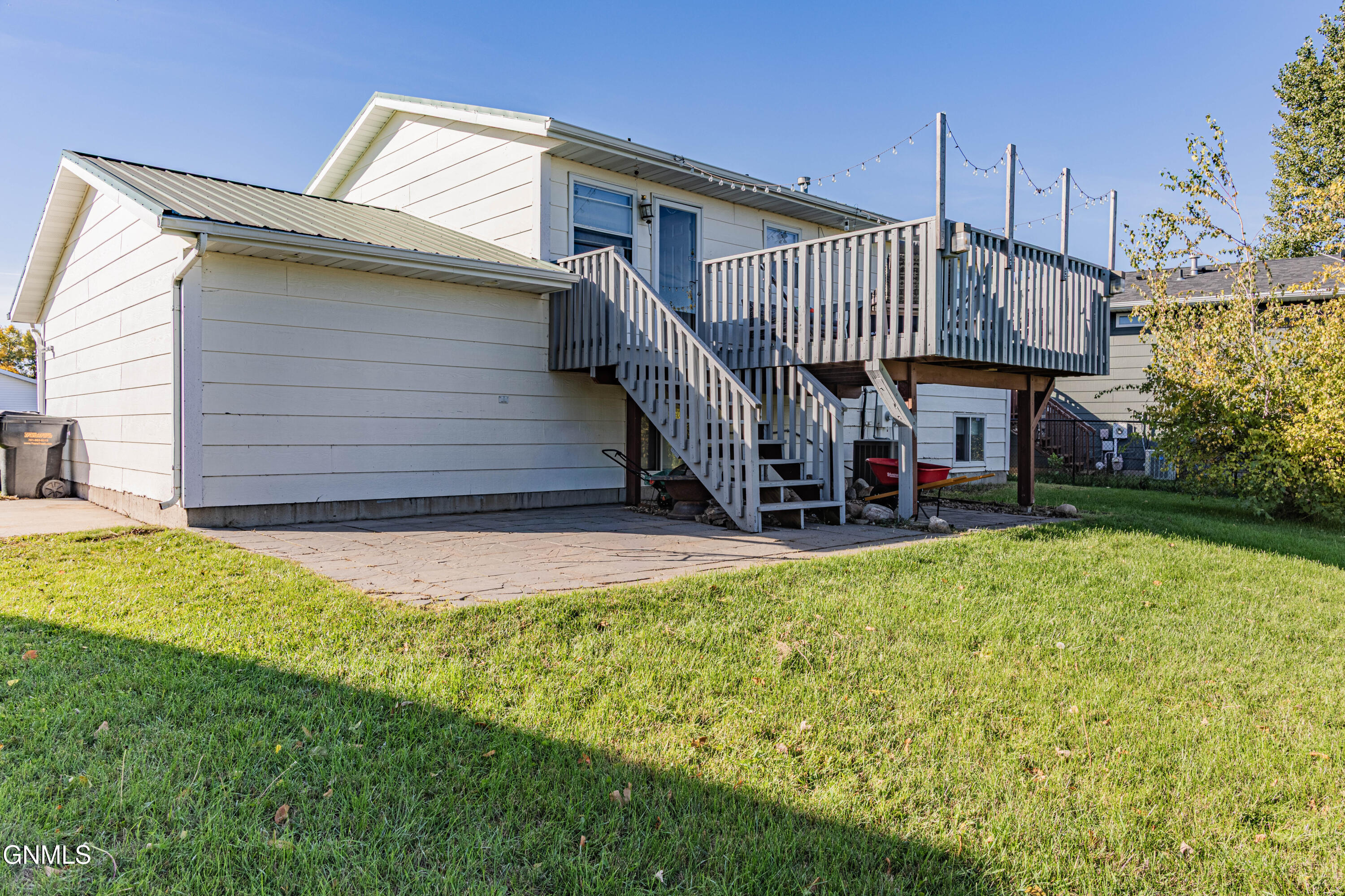 main property photo 43