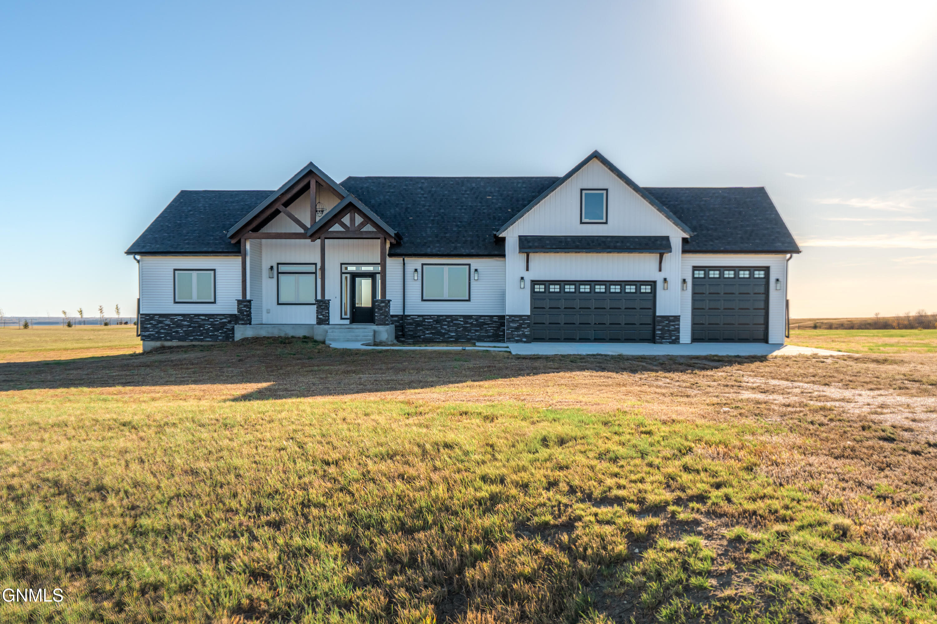 main property photo 121