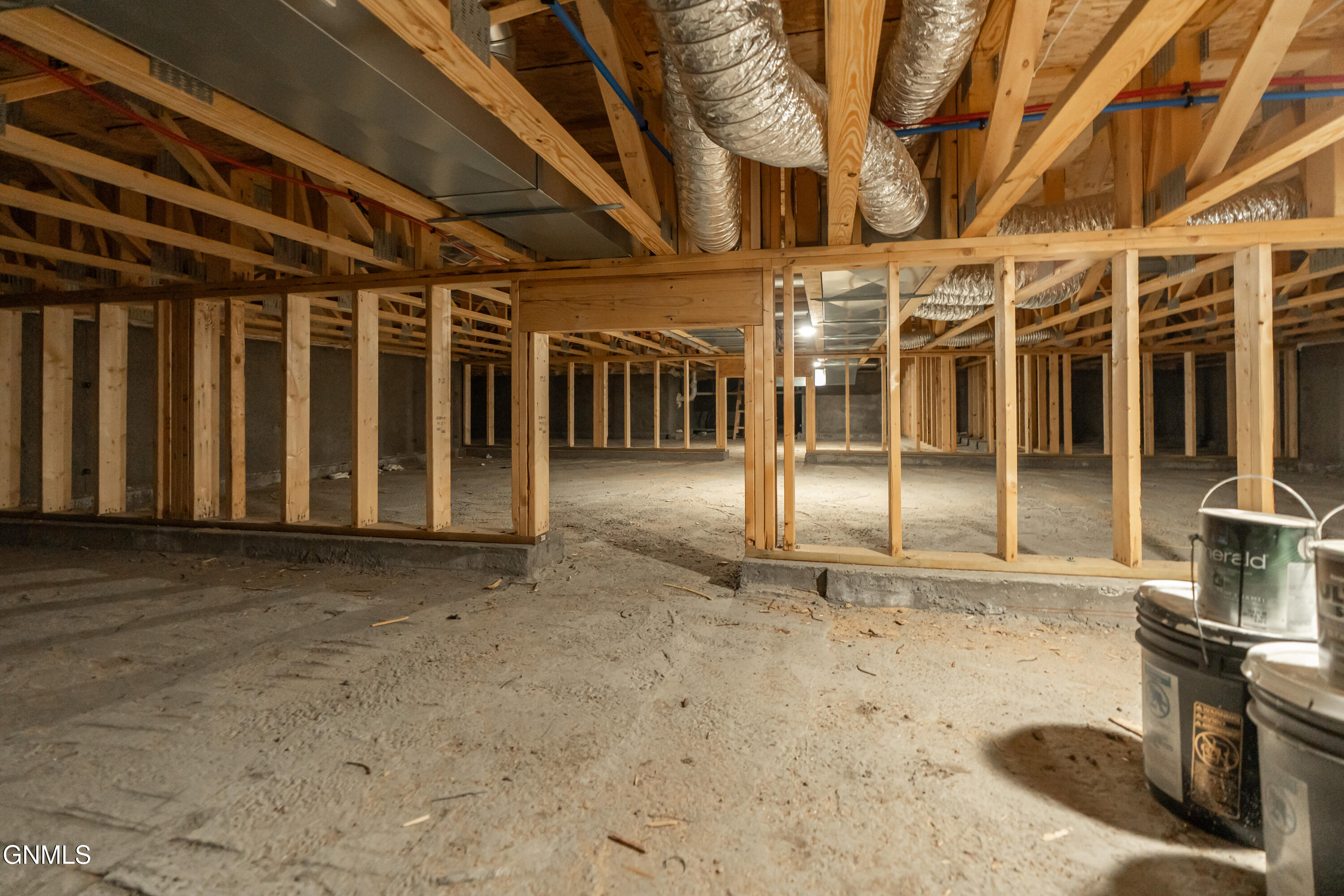 main property photo 81