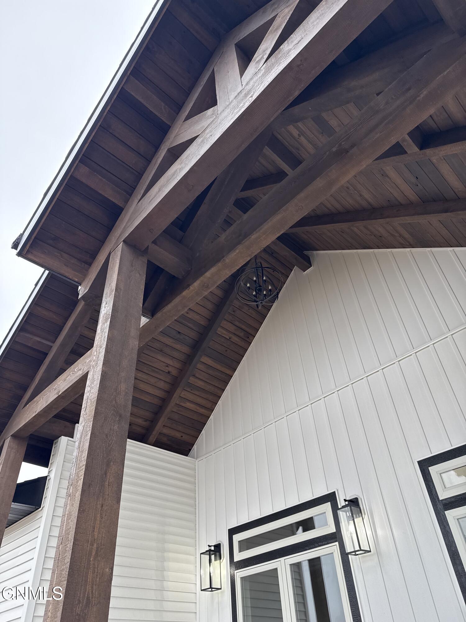 main property photo 90