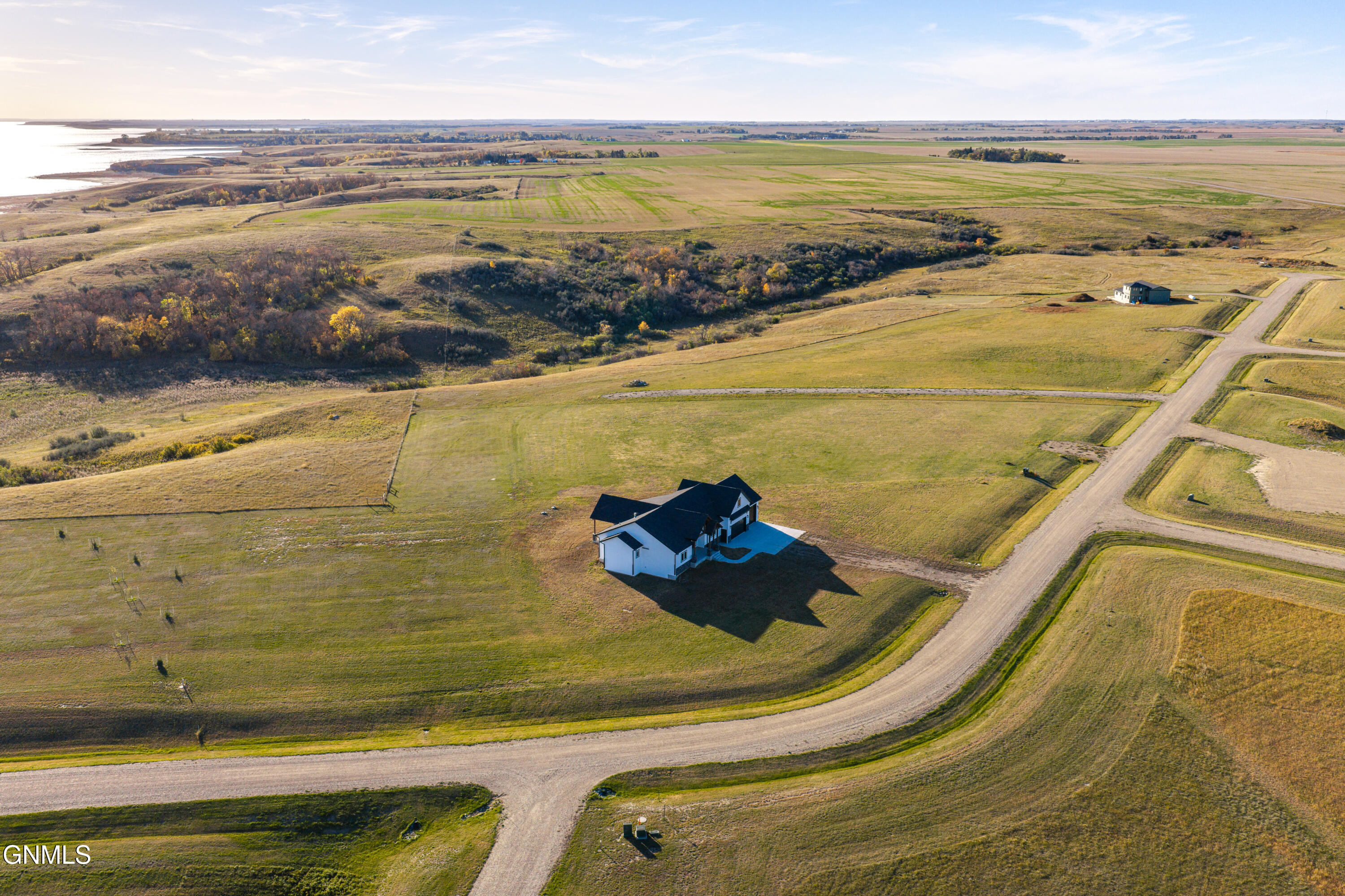 main property photo 94