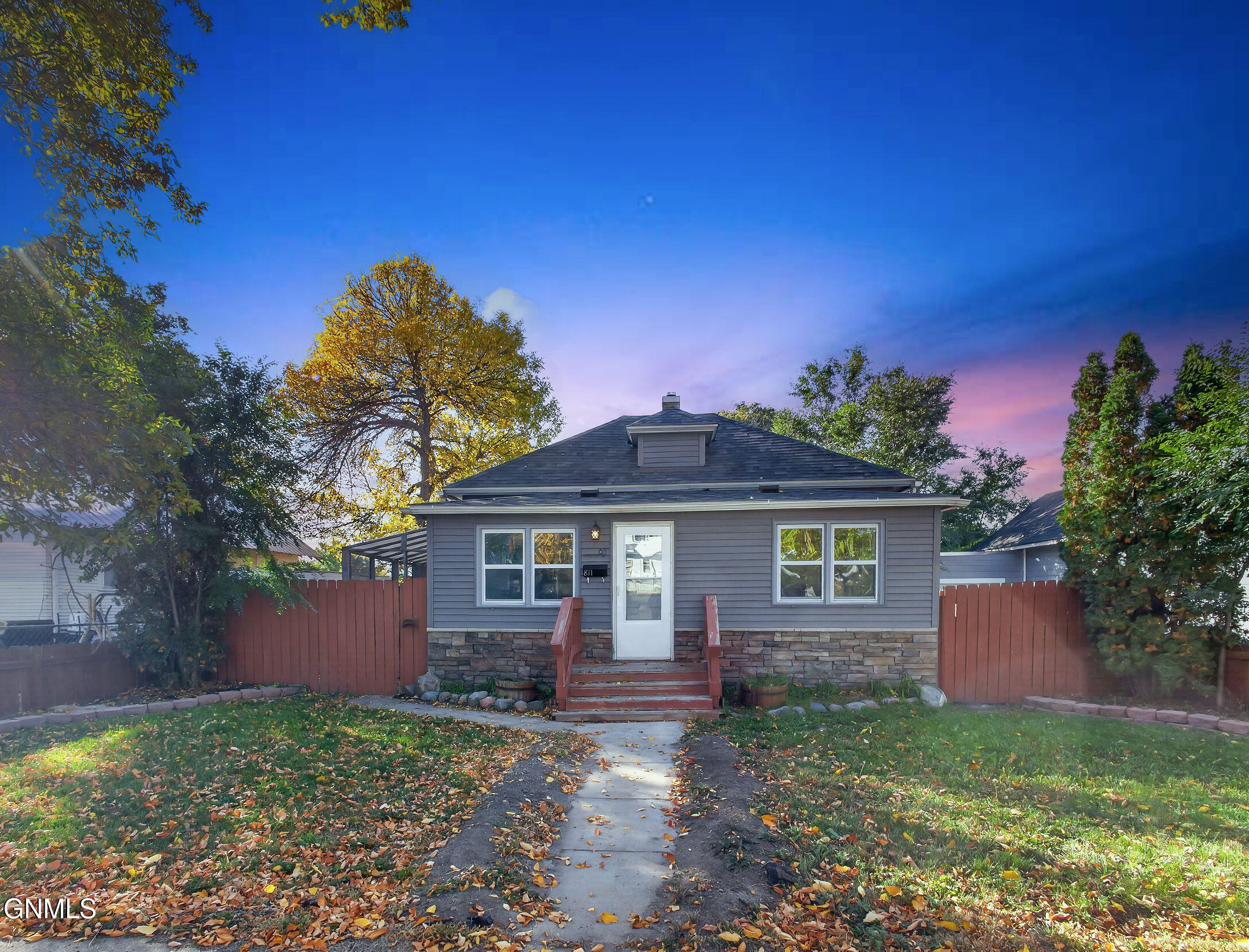 main property photo 1