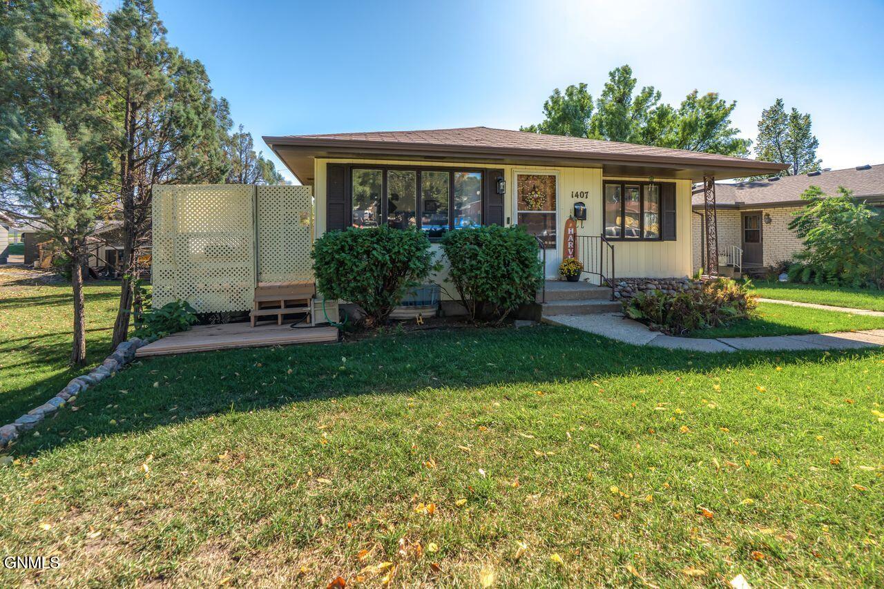 main property photo 1