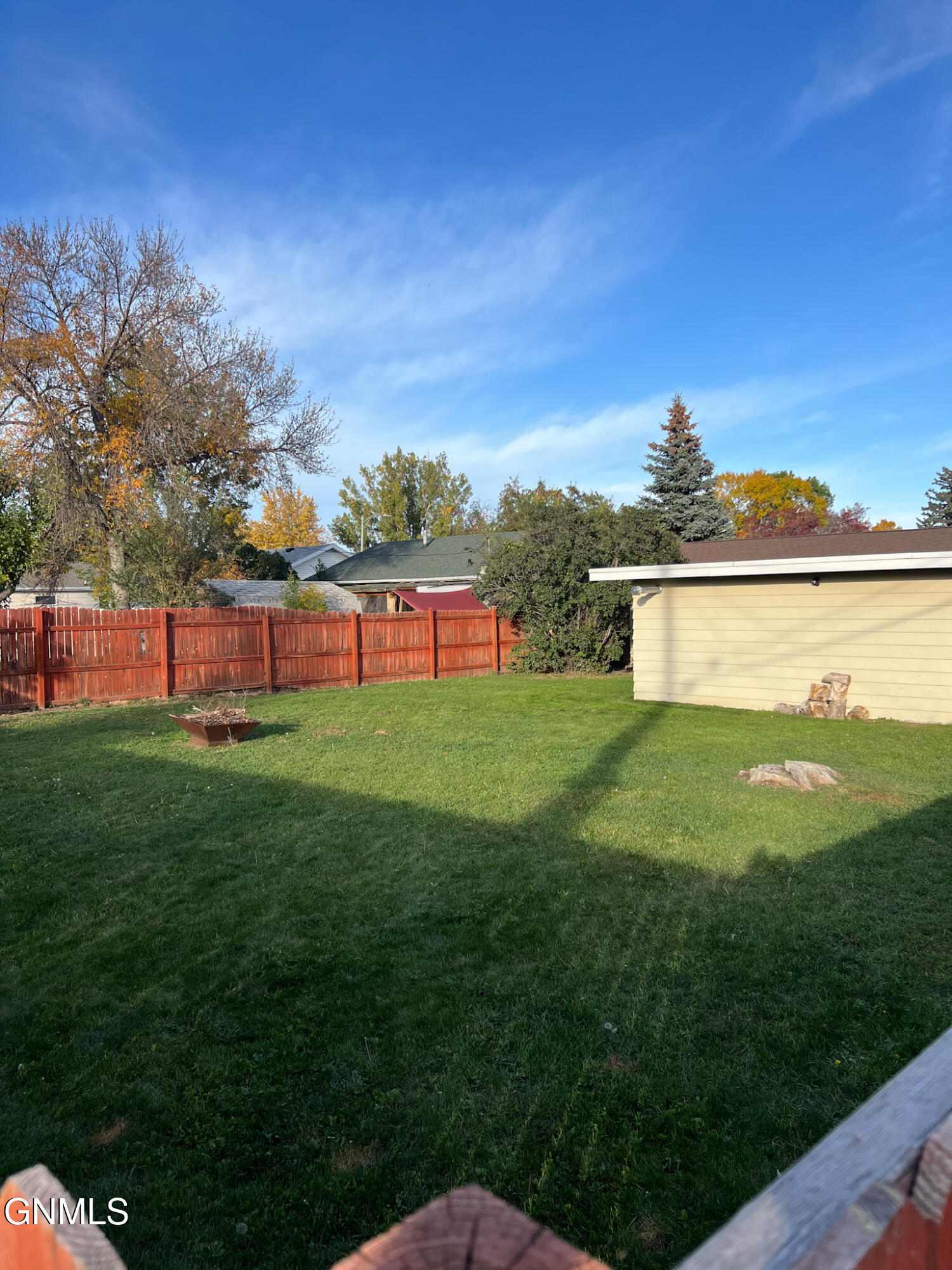 main property photo 21