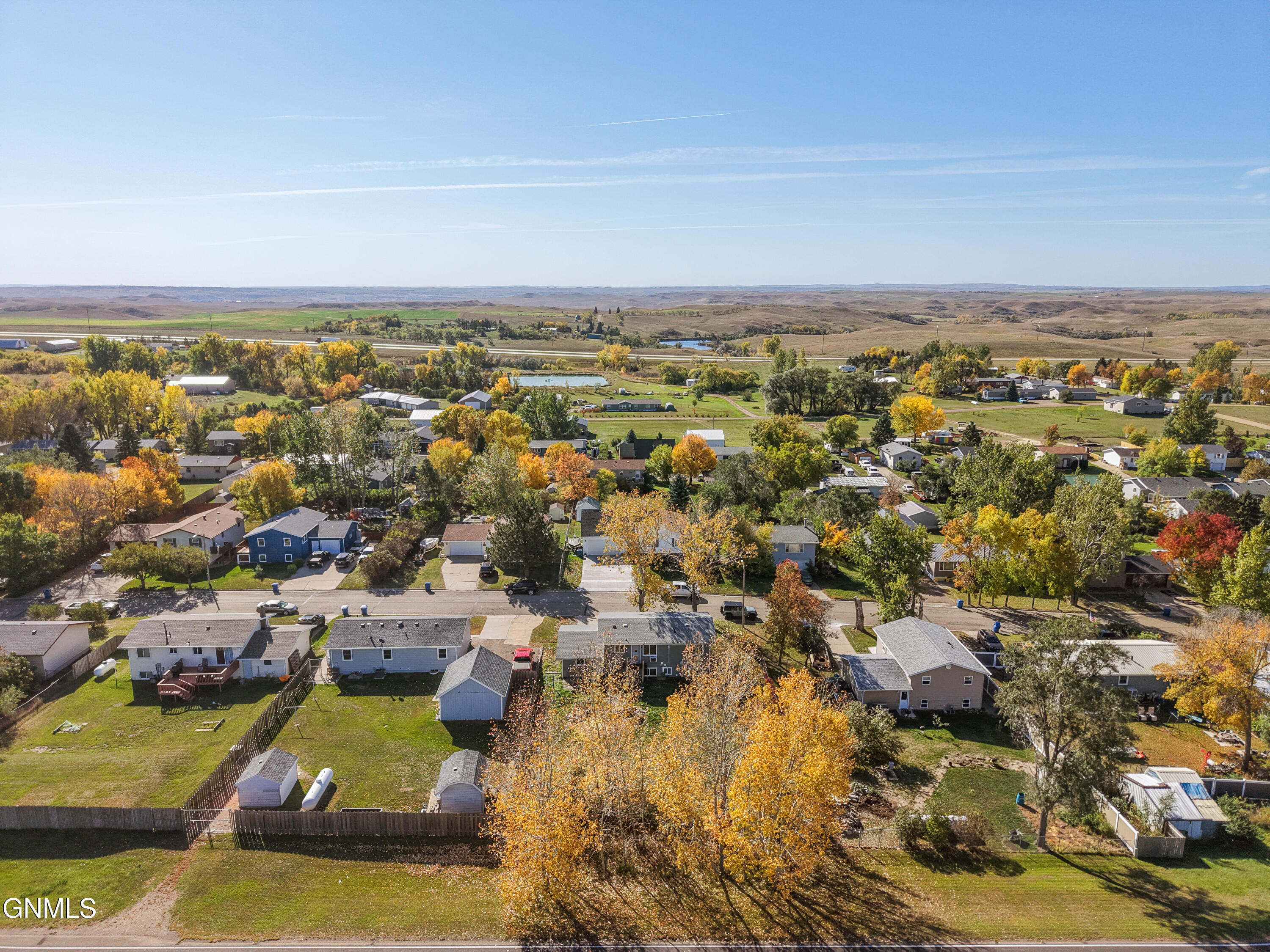 main property photo 35