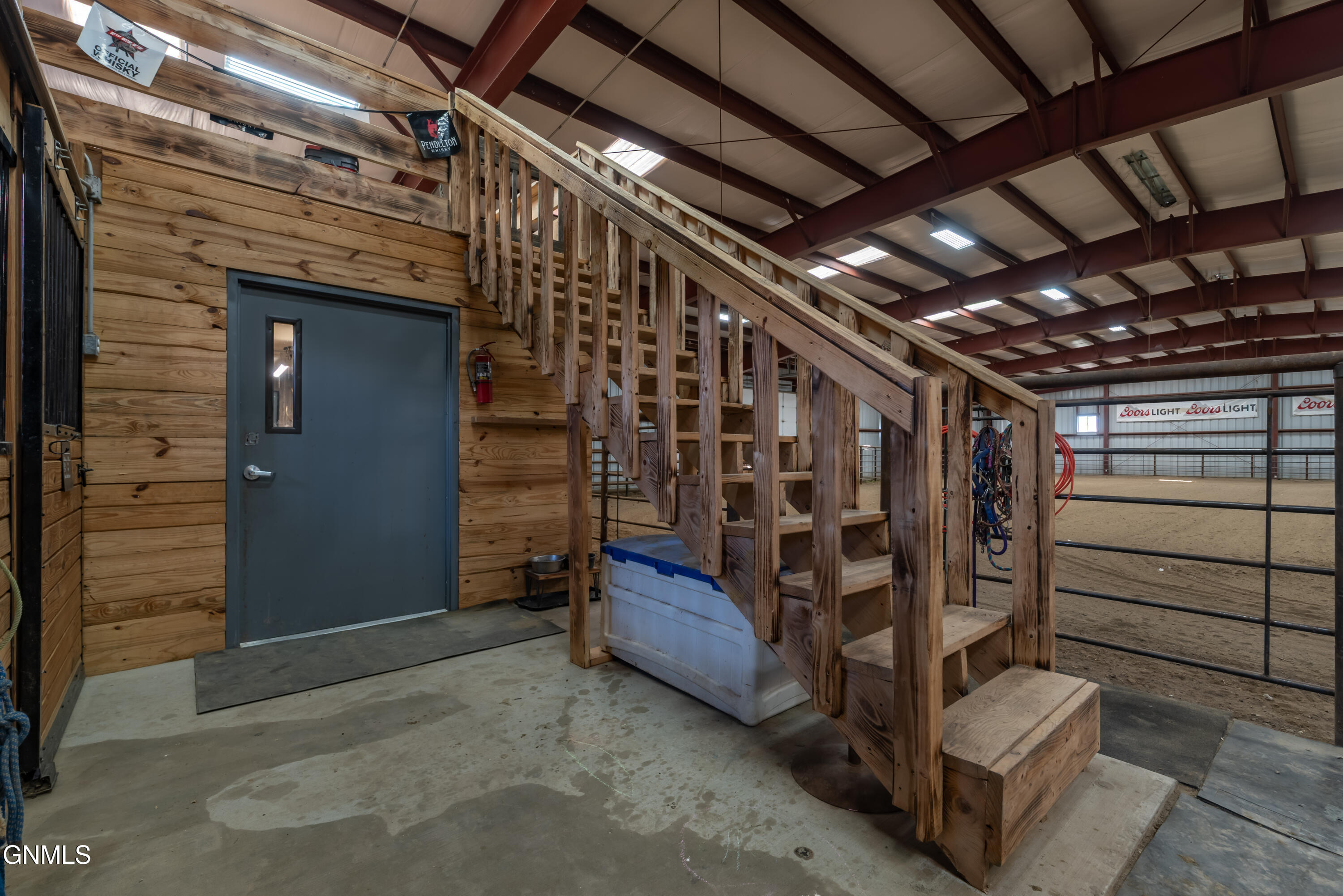 main property photo 59
