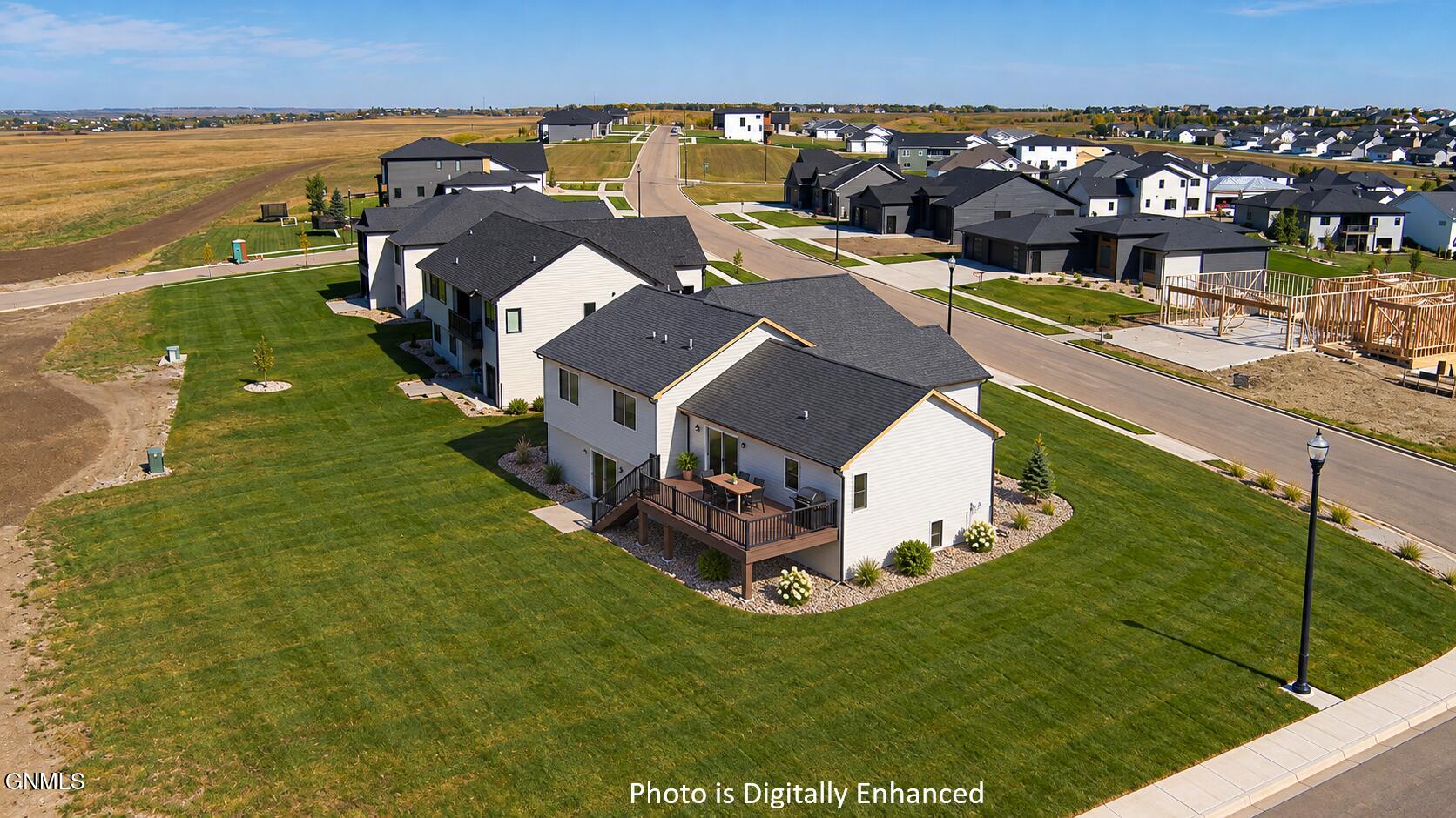 main property photo 5