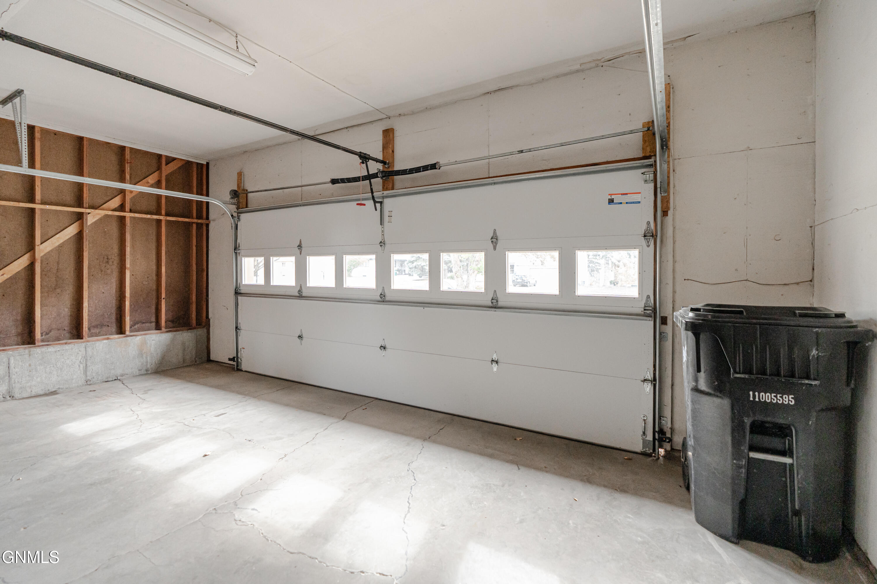 main property photo 66
