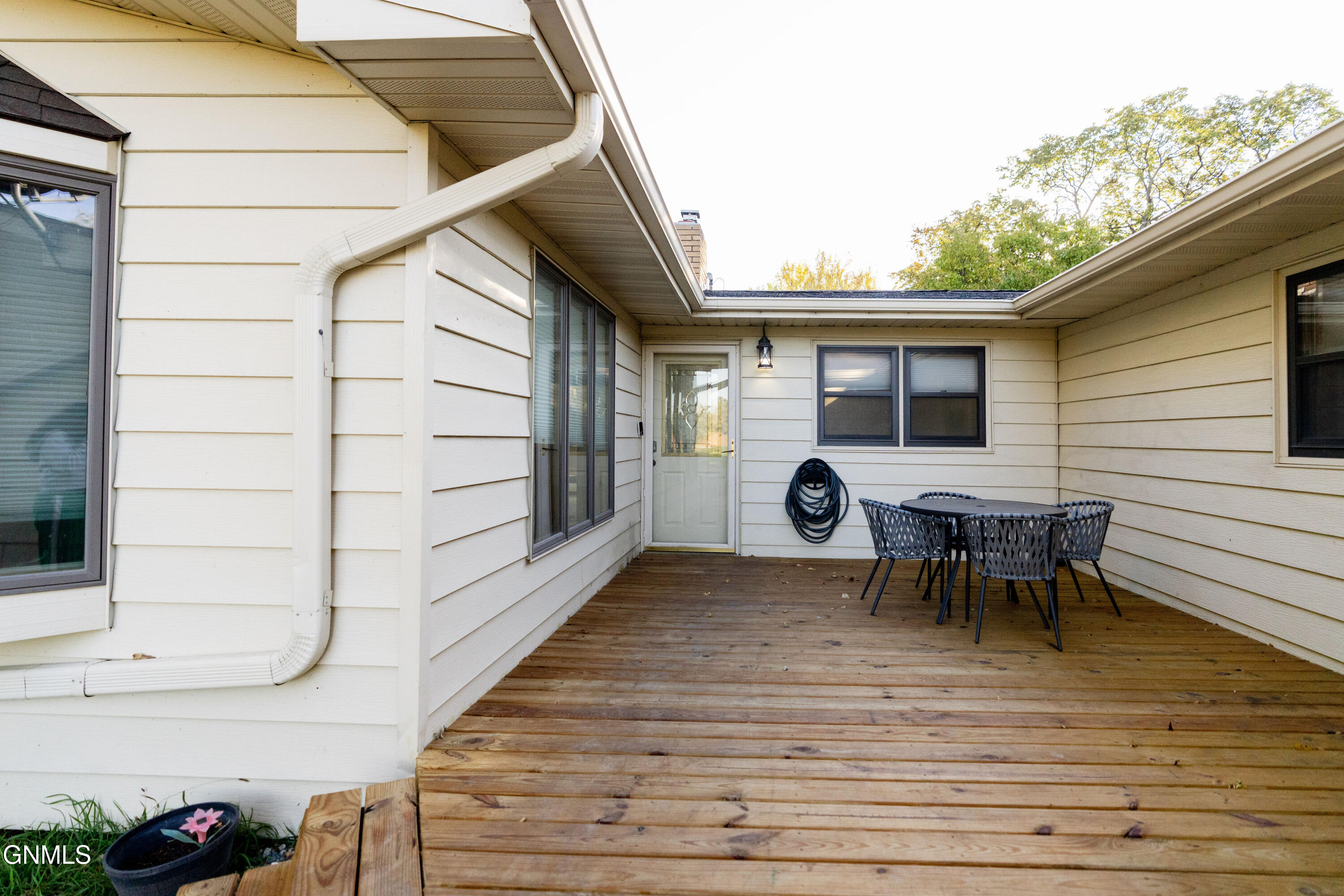 main property photo 55
