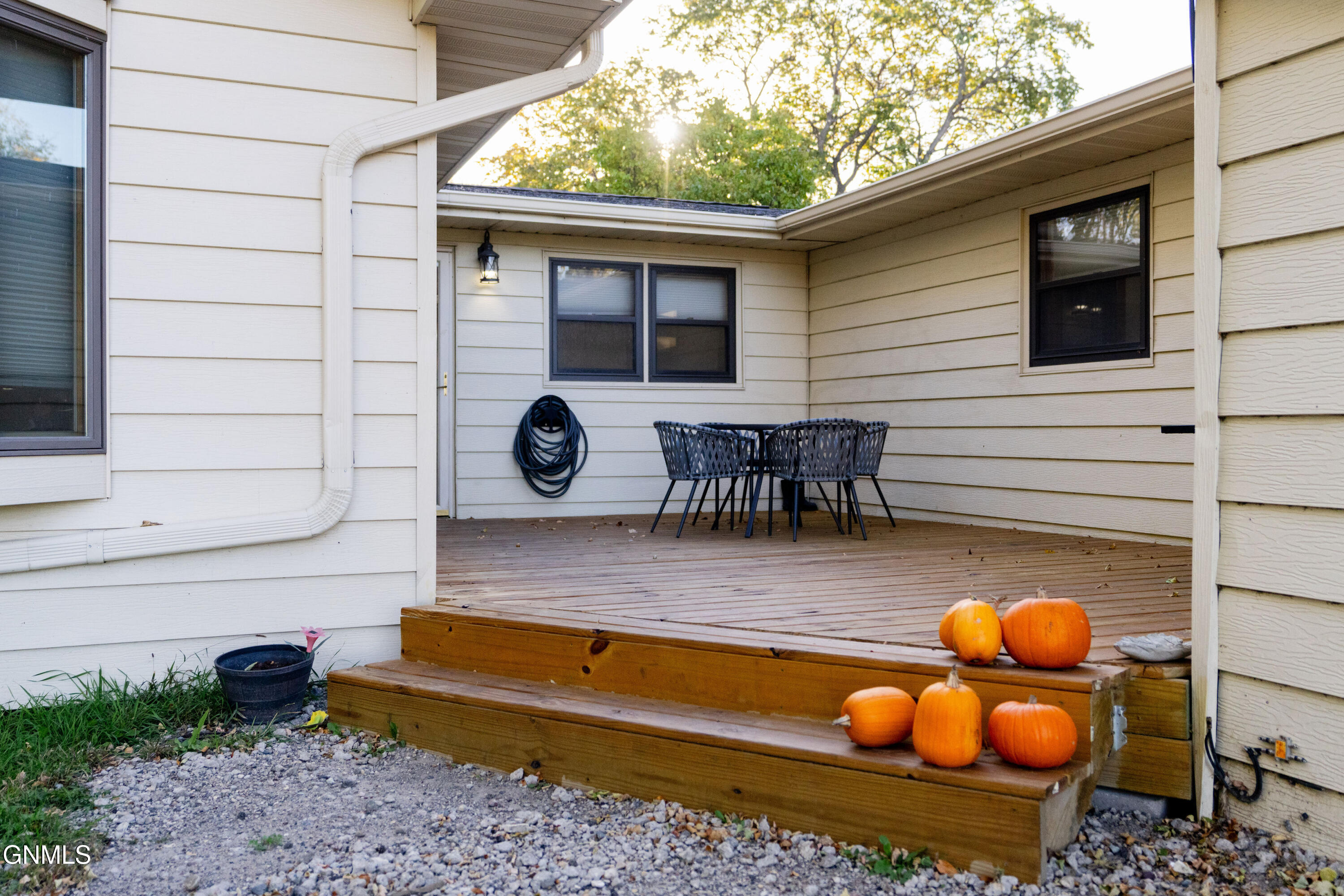 main property photo 57