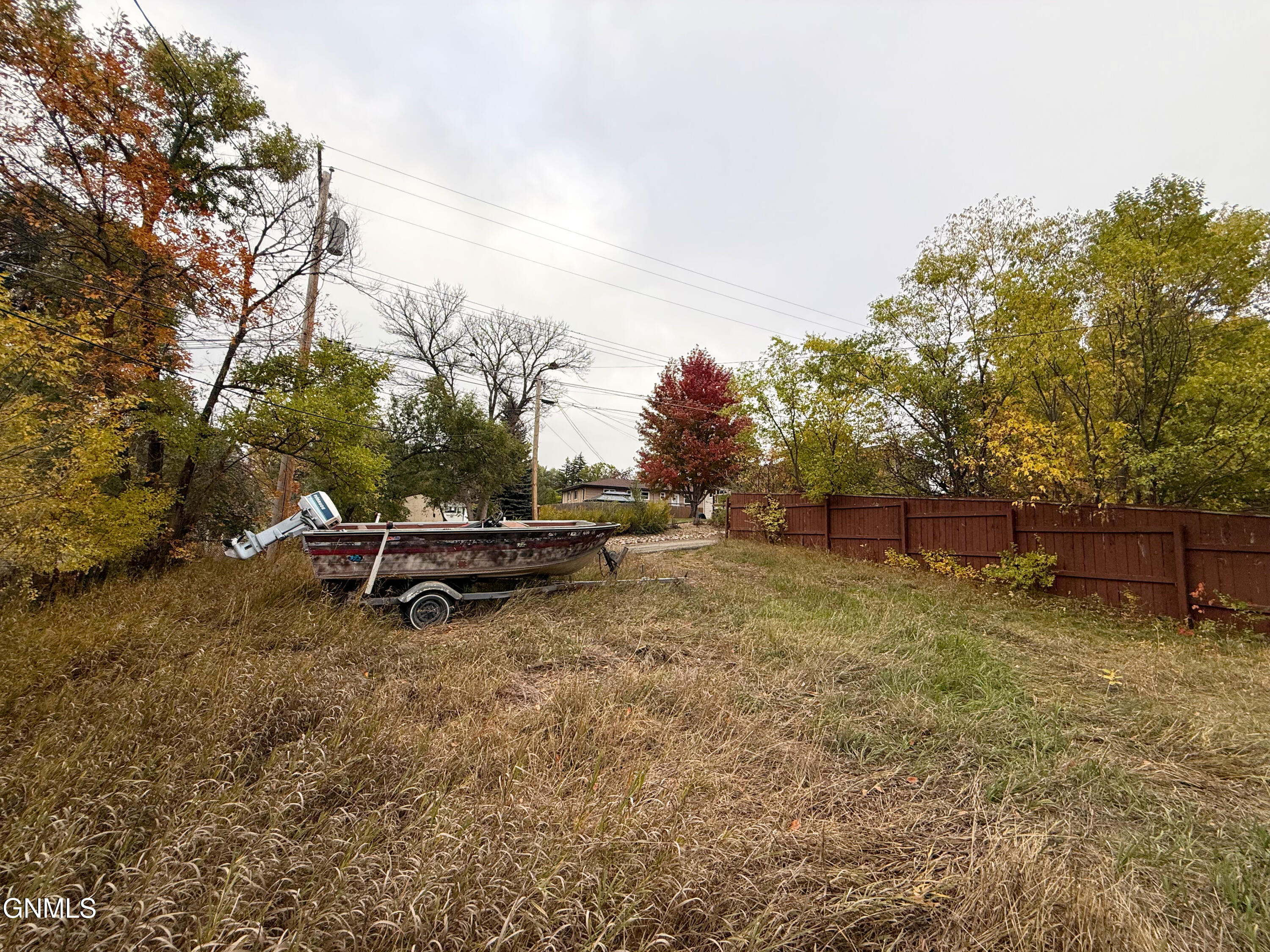 main property photo 43
