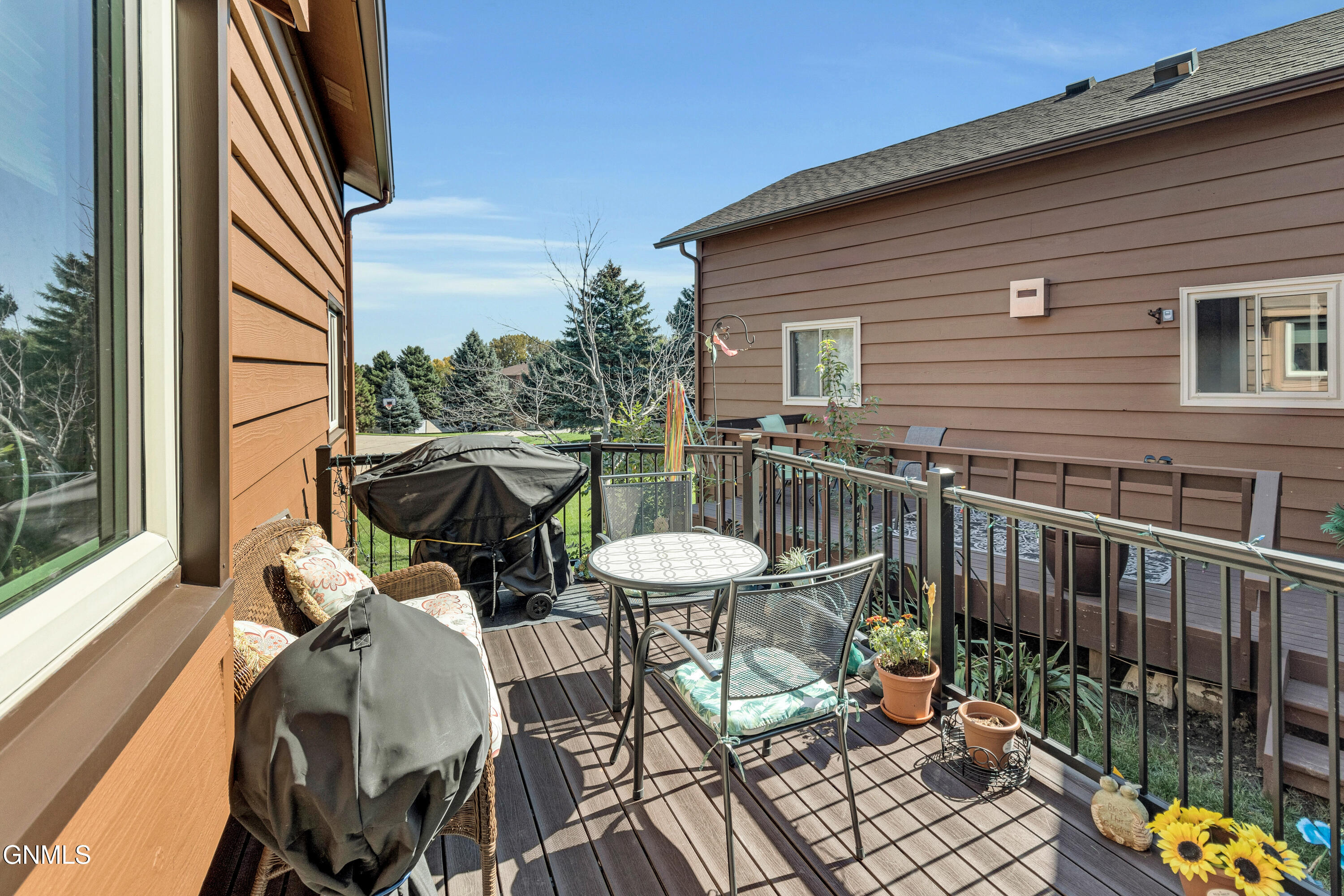 main property photo 53