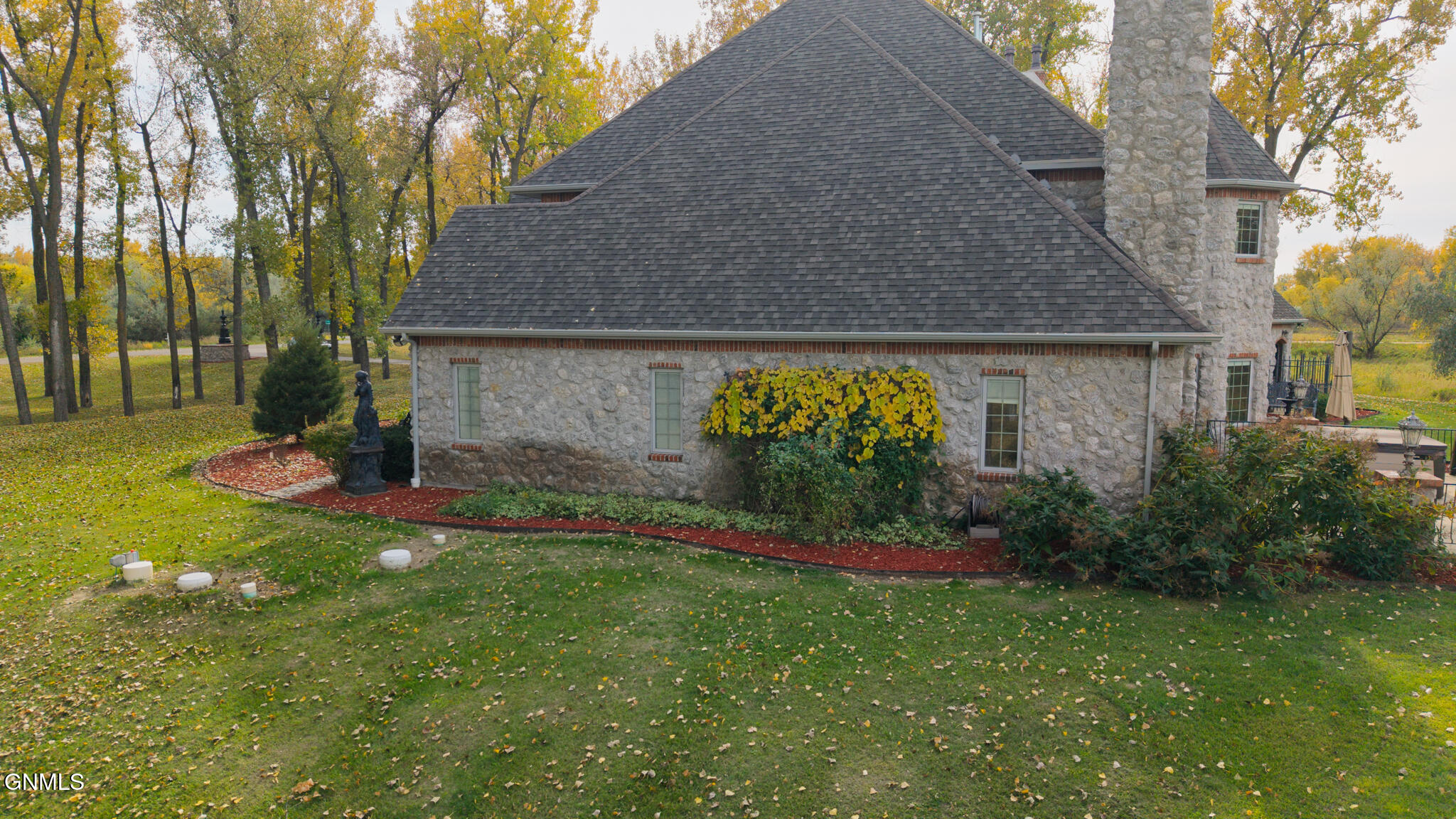 main property photo 110