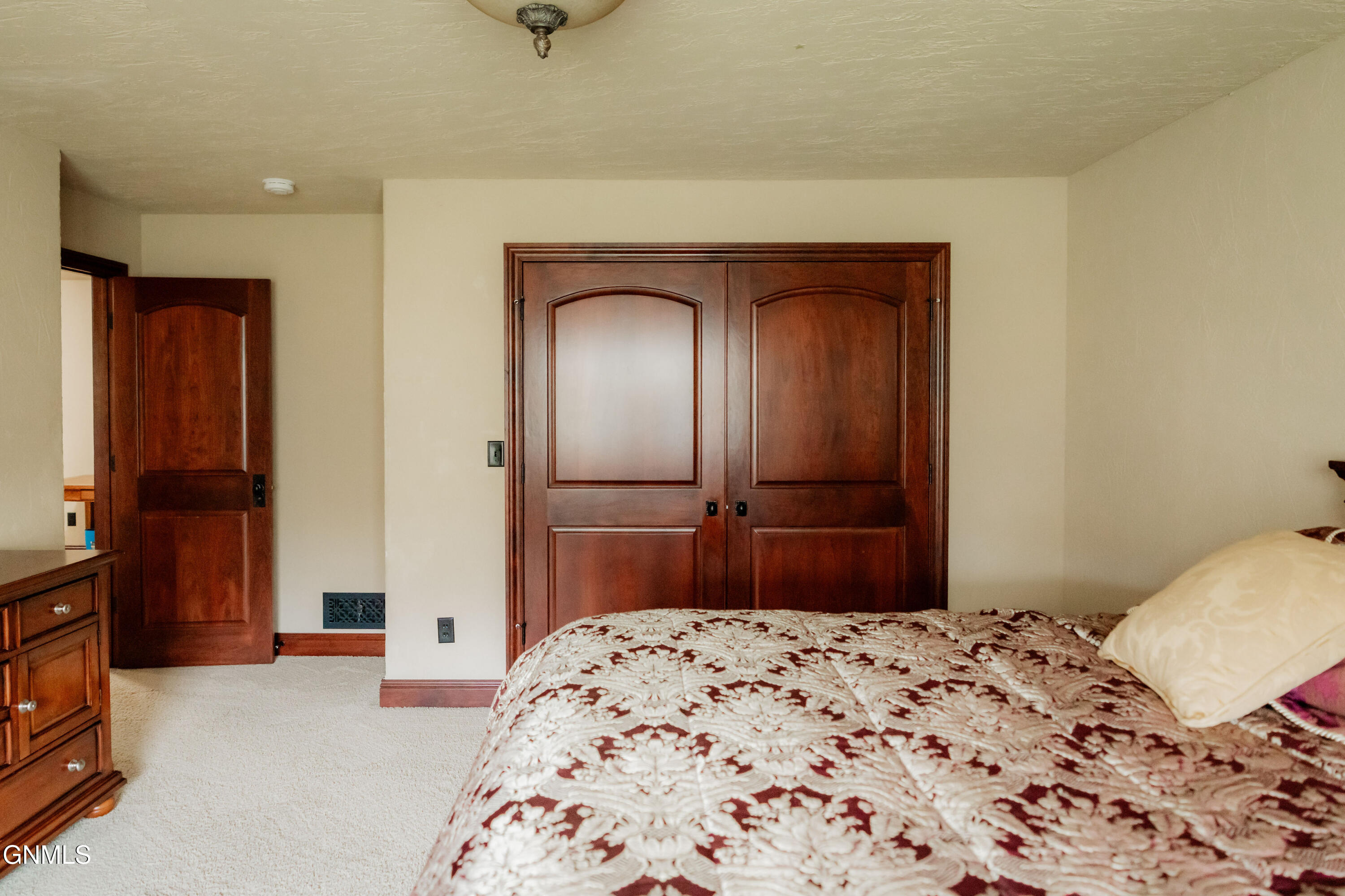 main property photo 64