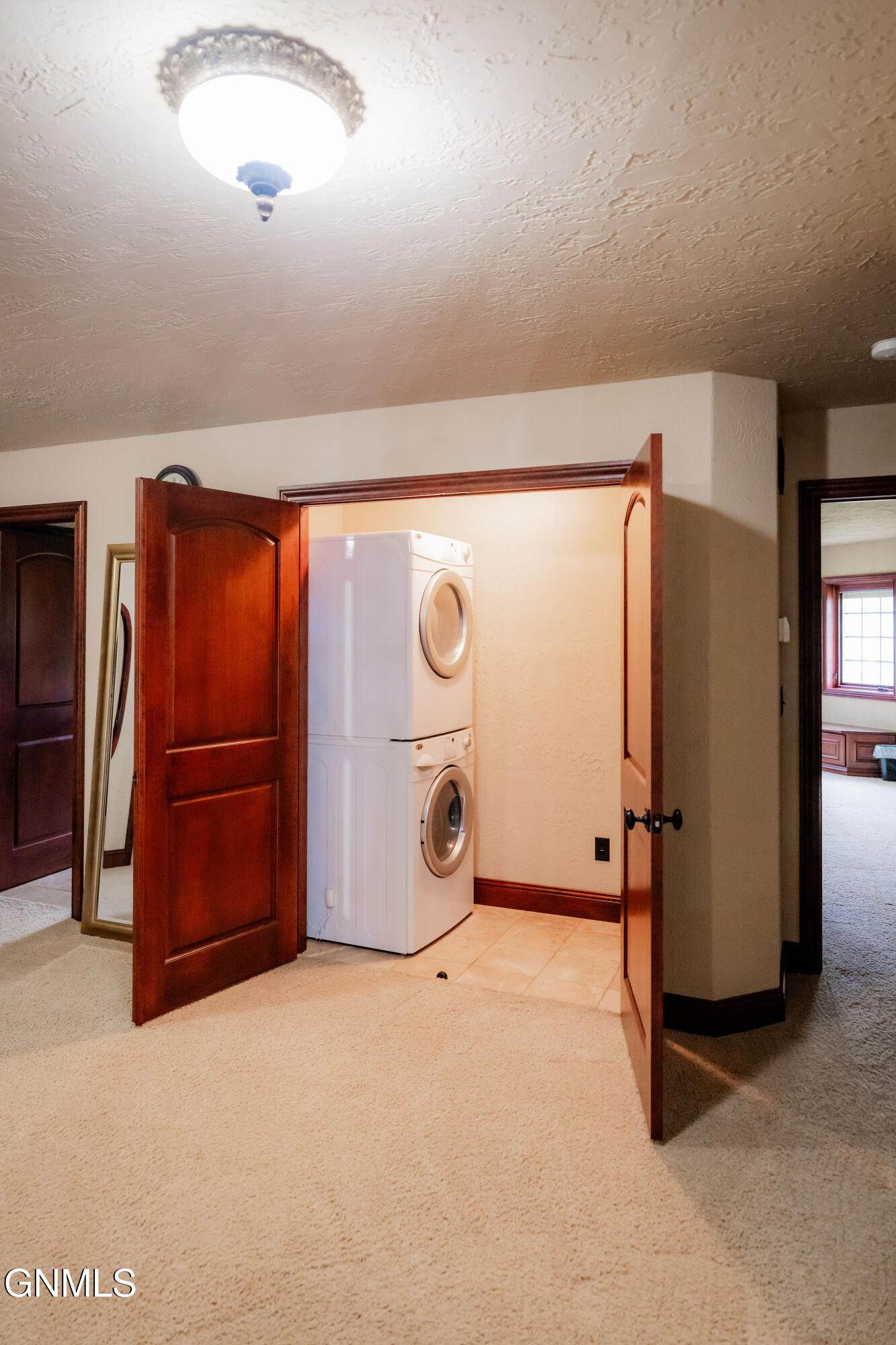 main property photo 74