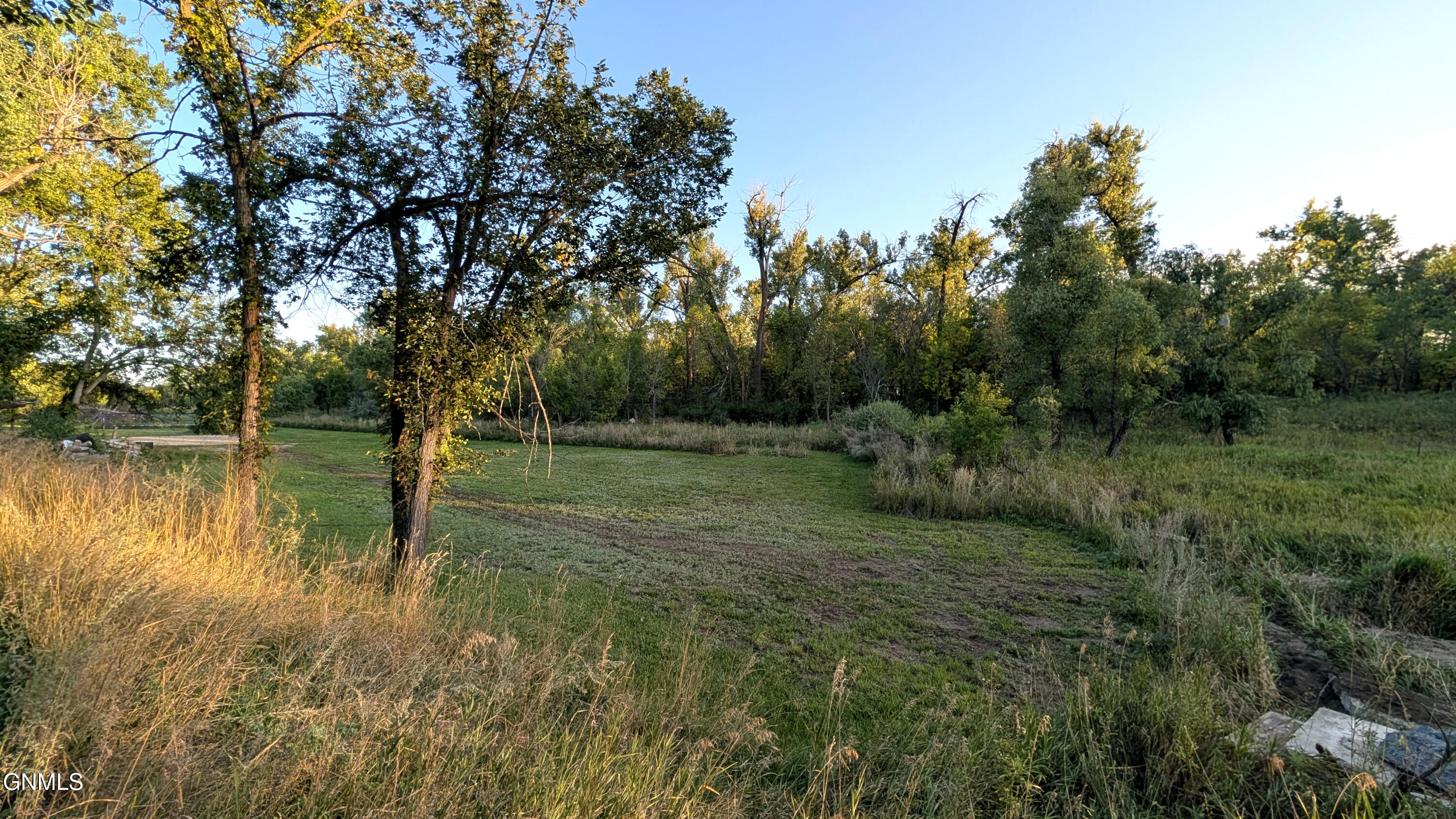 main property photo 50
