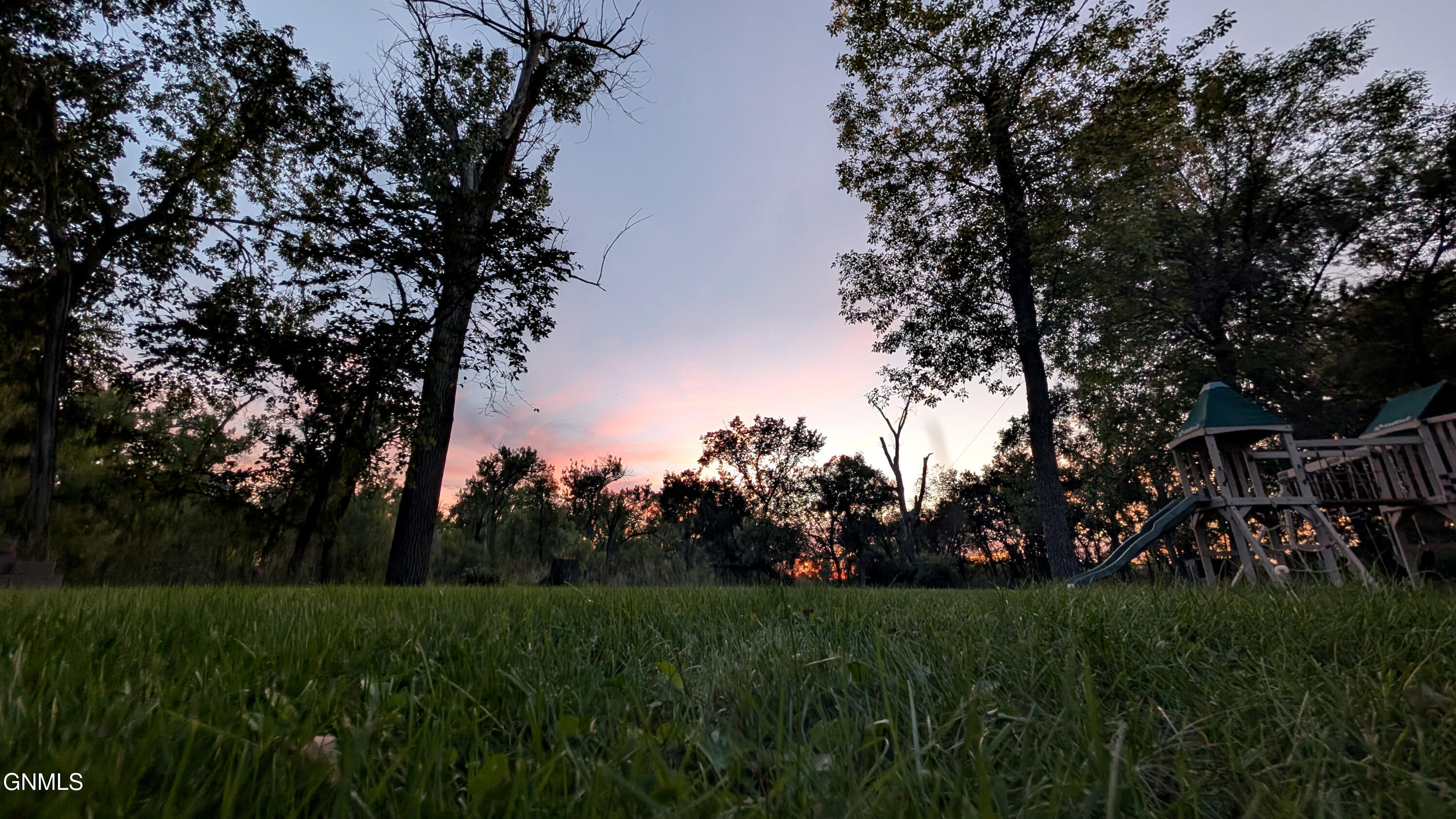 main property photo 59