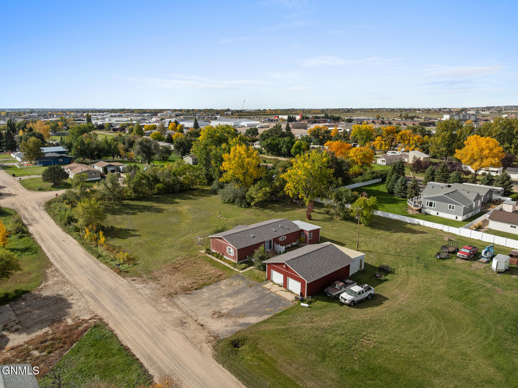main property photo 12