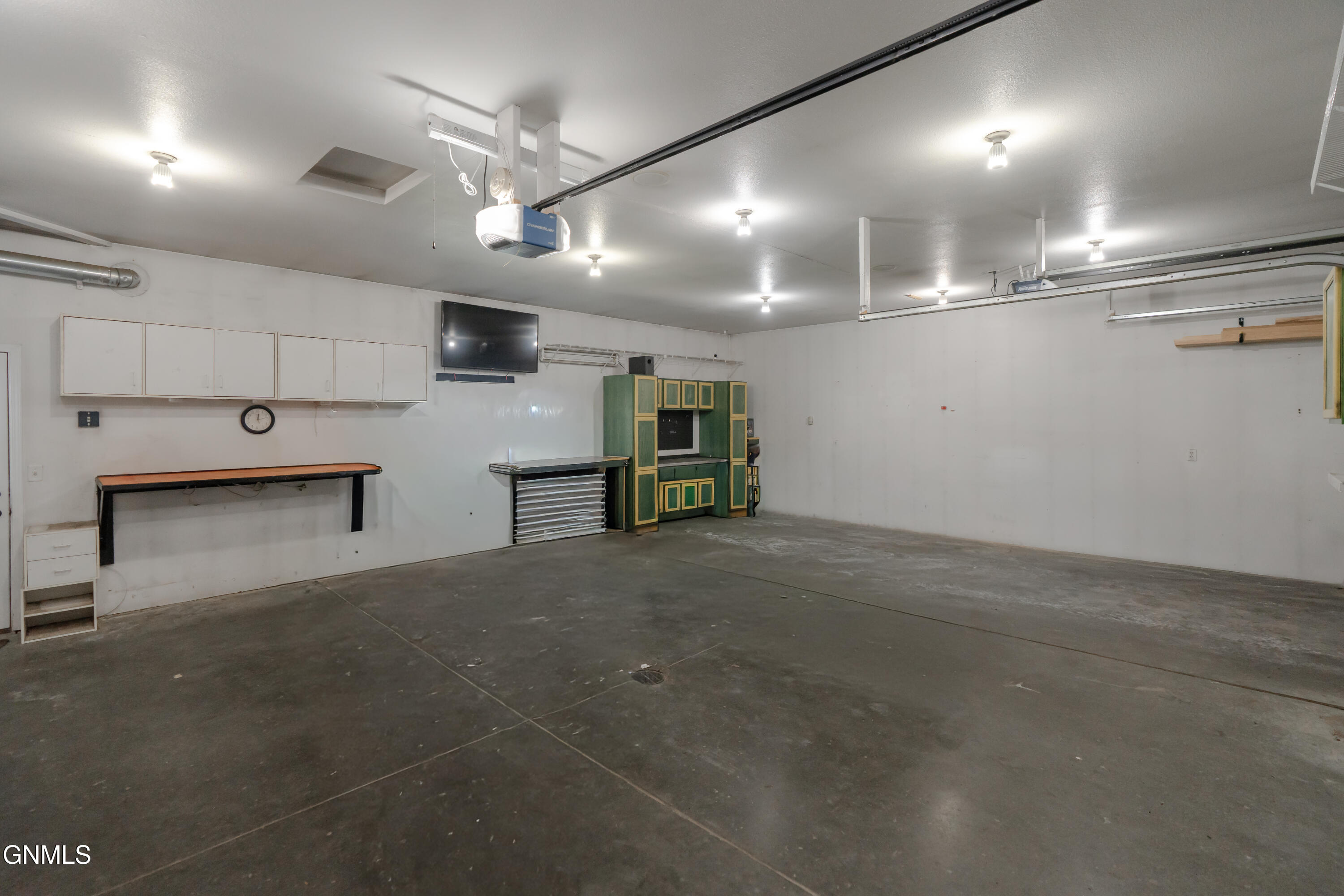 main property photo 63