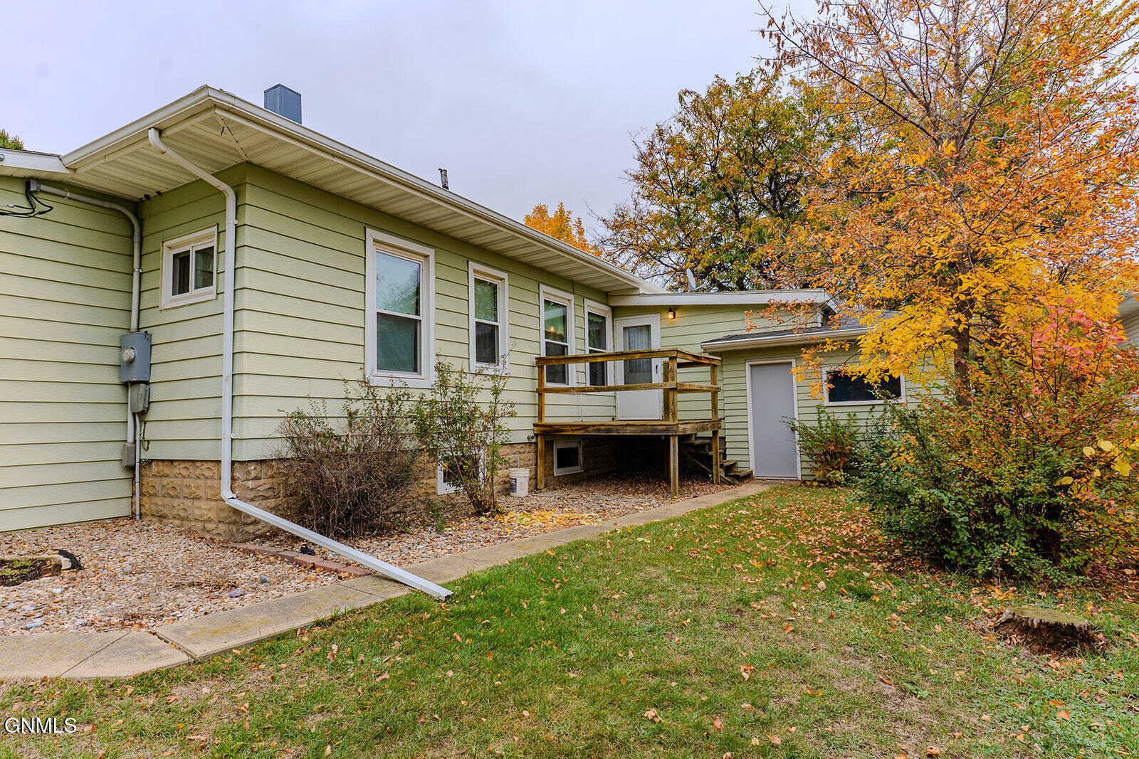 main property photo 46