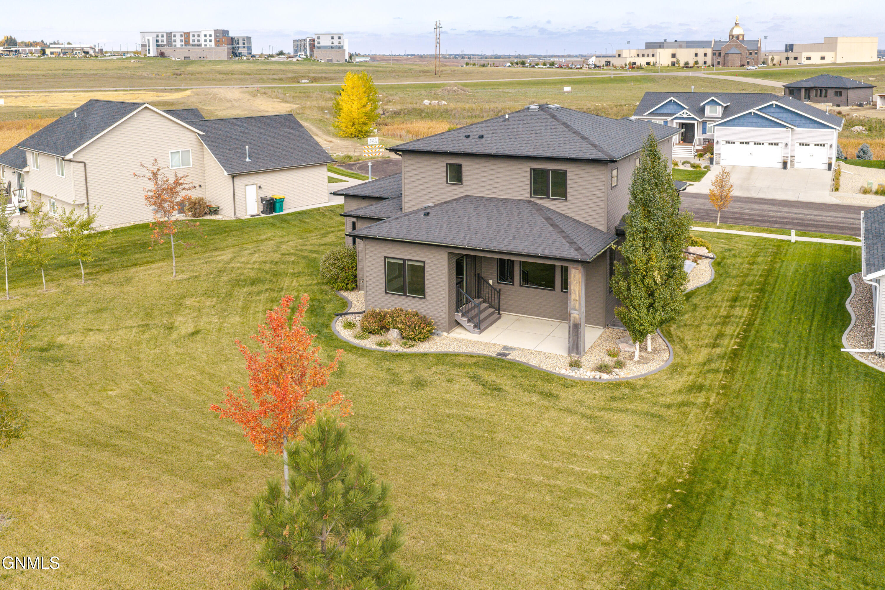 main property photo 86
