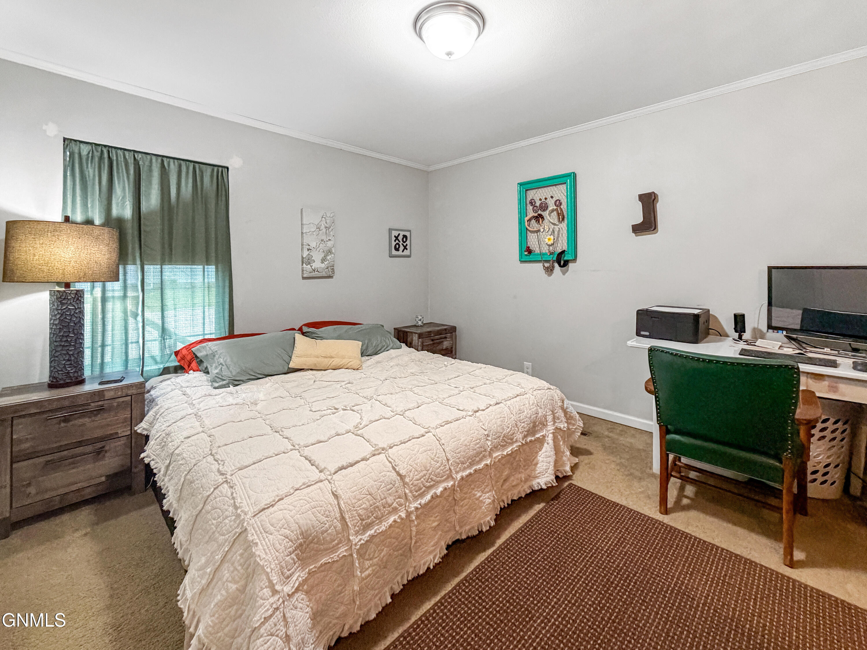 main property photo 14
