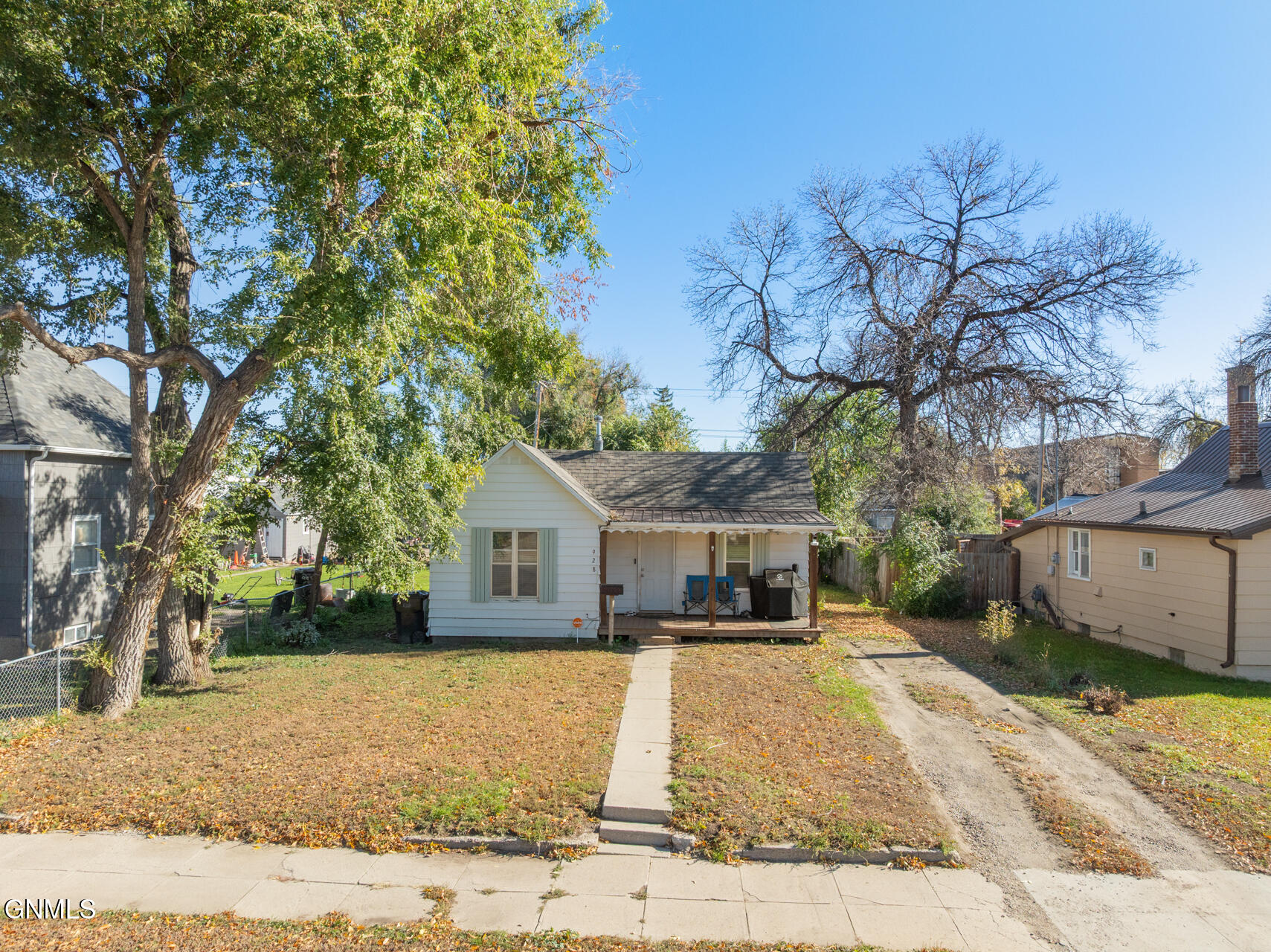 main property photo 2