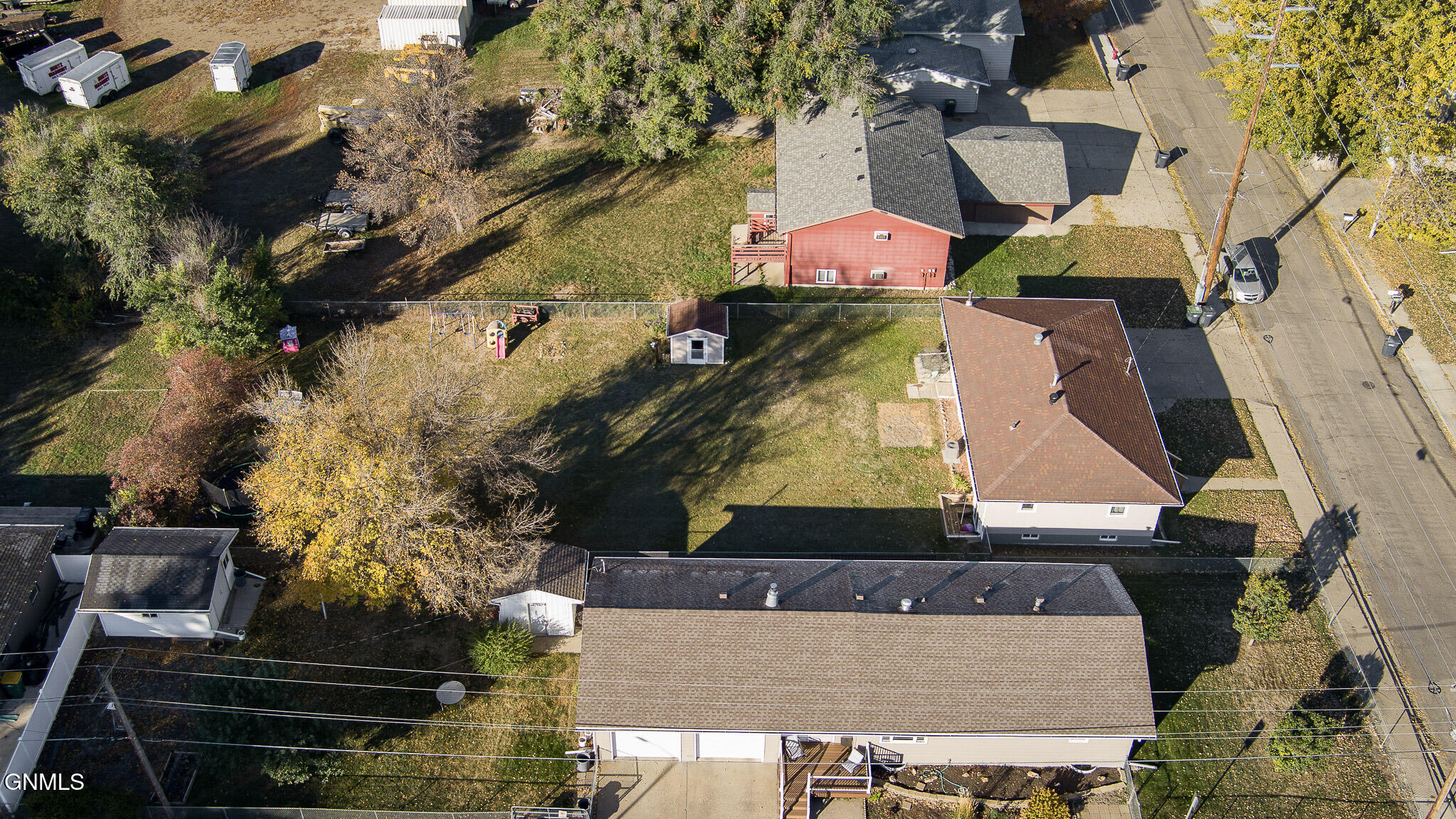 main property photo 42