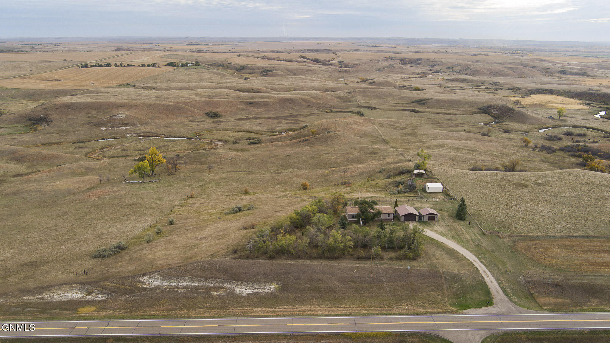 main property photo 49