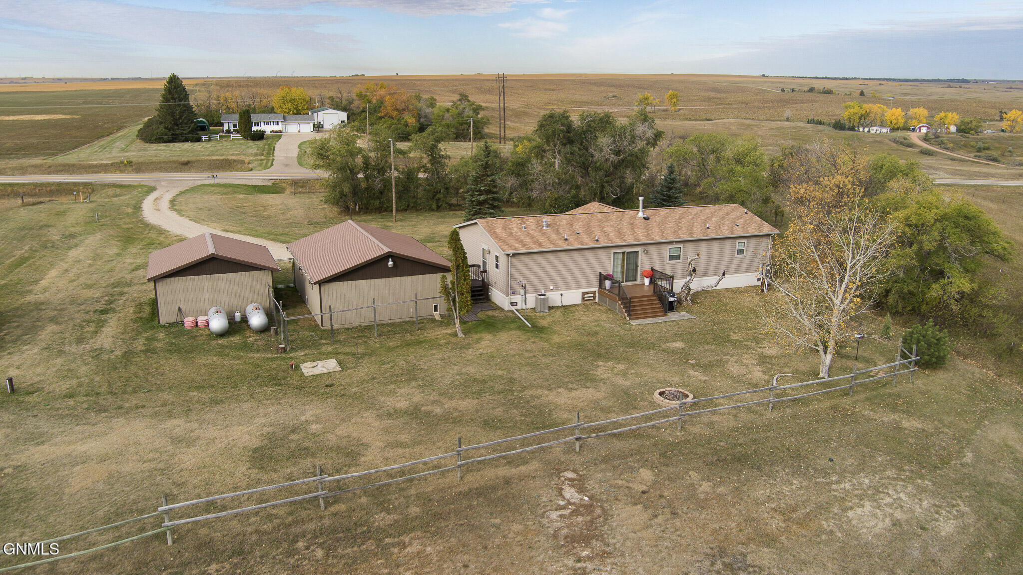main property photo 57